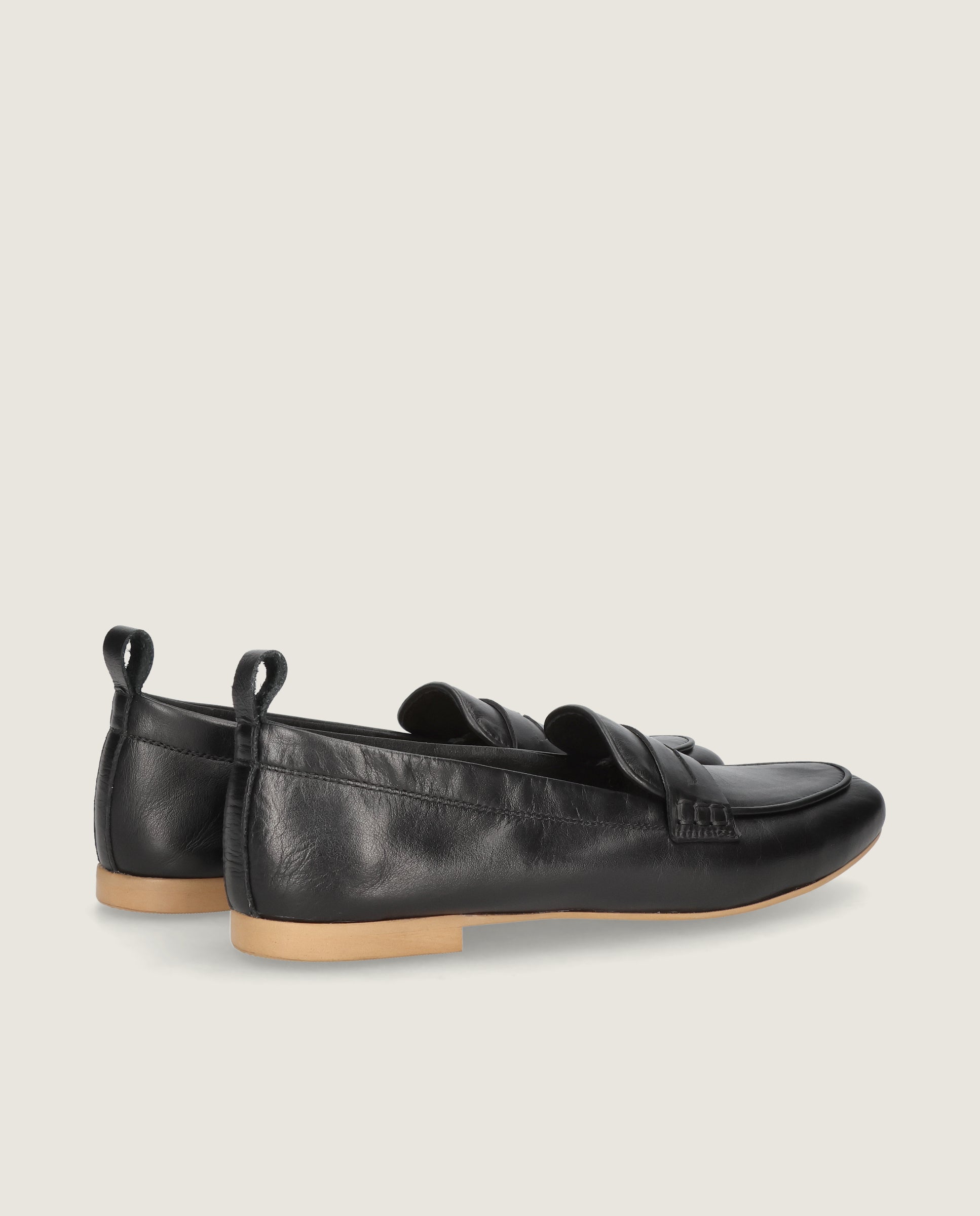 Loafer Aisha aus schwarzem Leder