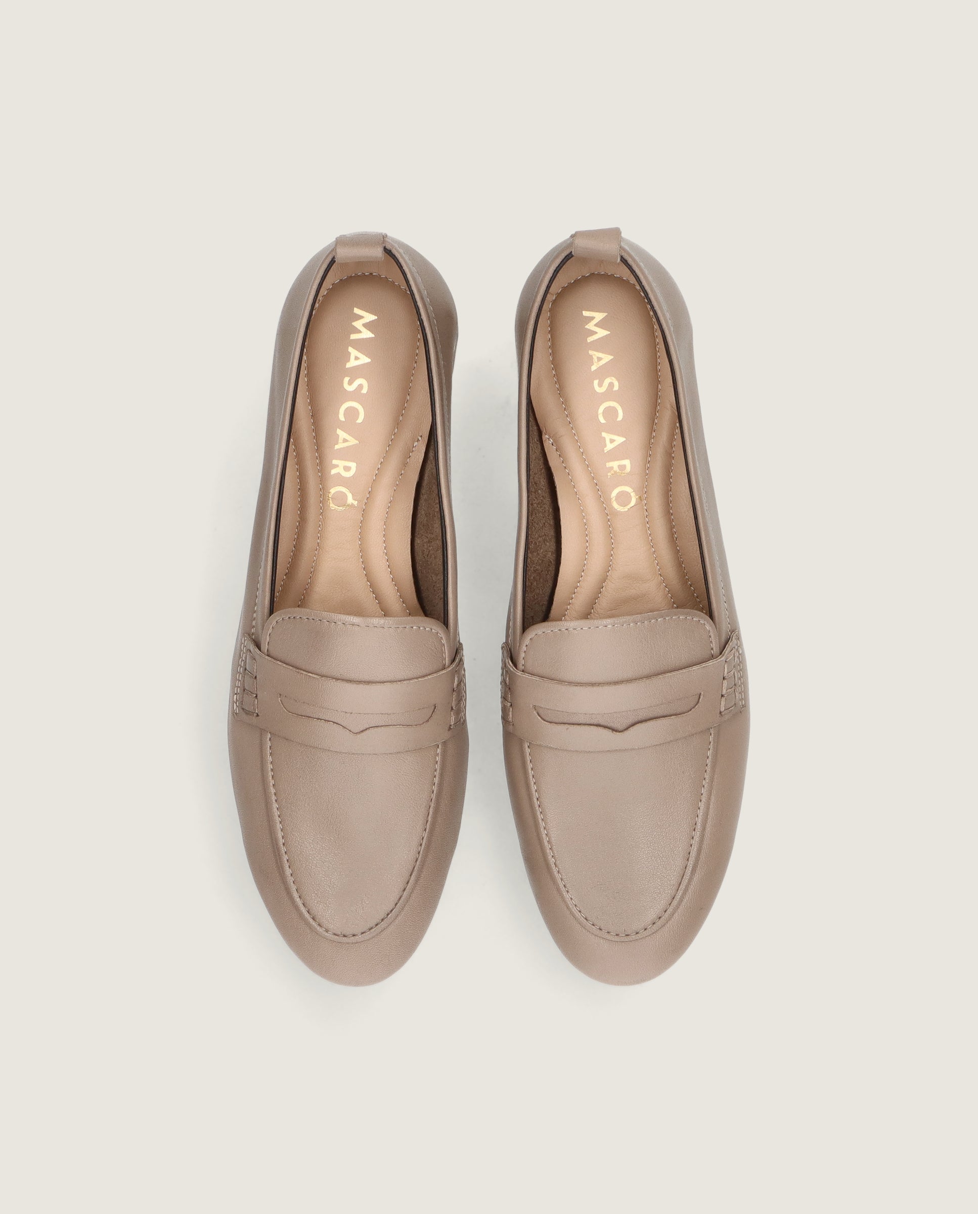 Loafer Aisha in taupefarbenem Leder