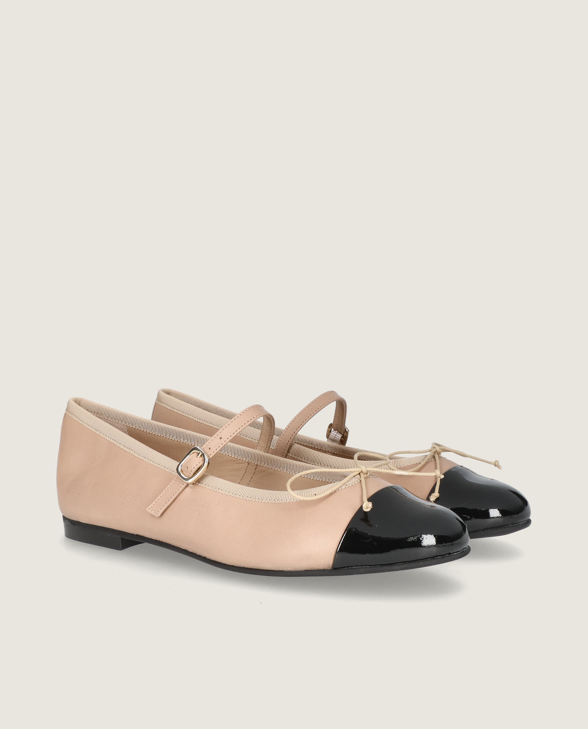 Image of Audrey Ballerina in soft leather and patent leather by Mascaro