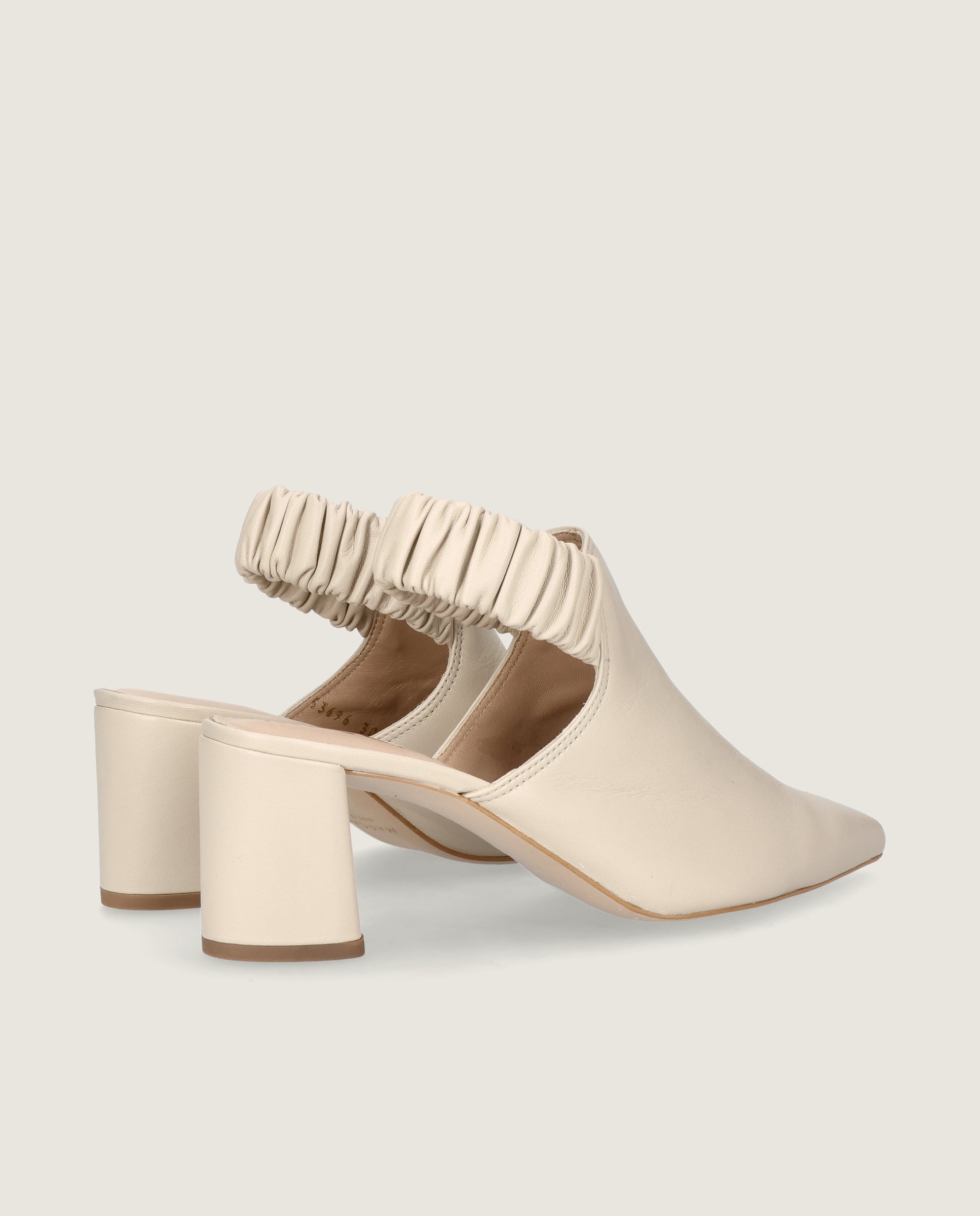 Mules Noa Blancos Piel