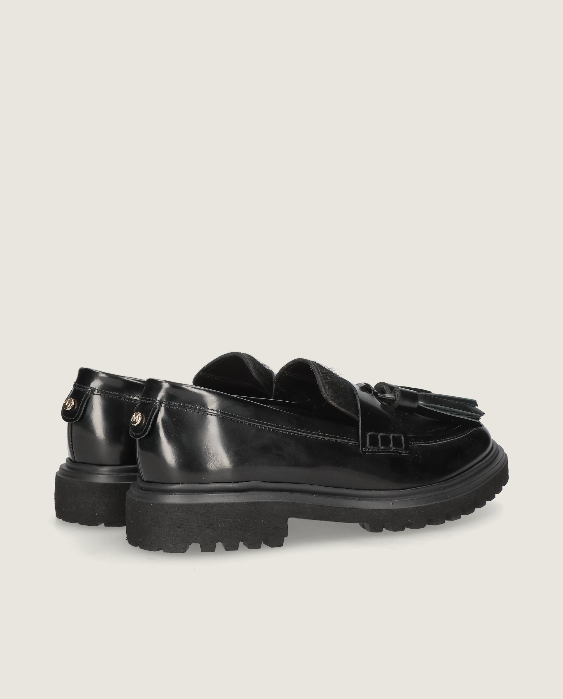Loafers Dora Negros Piel