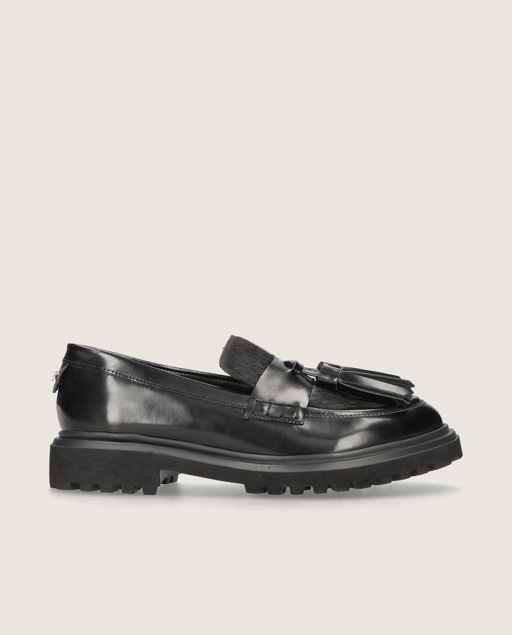 Loafers Dora Negros Piel