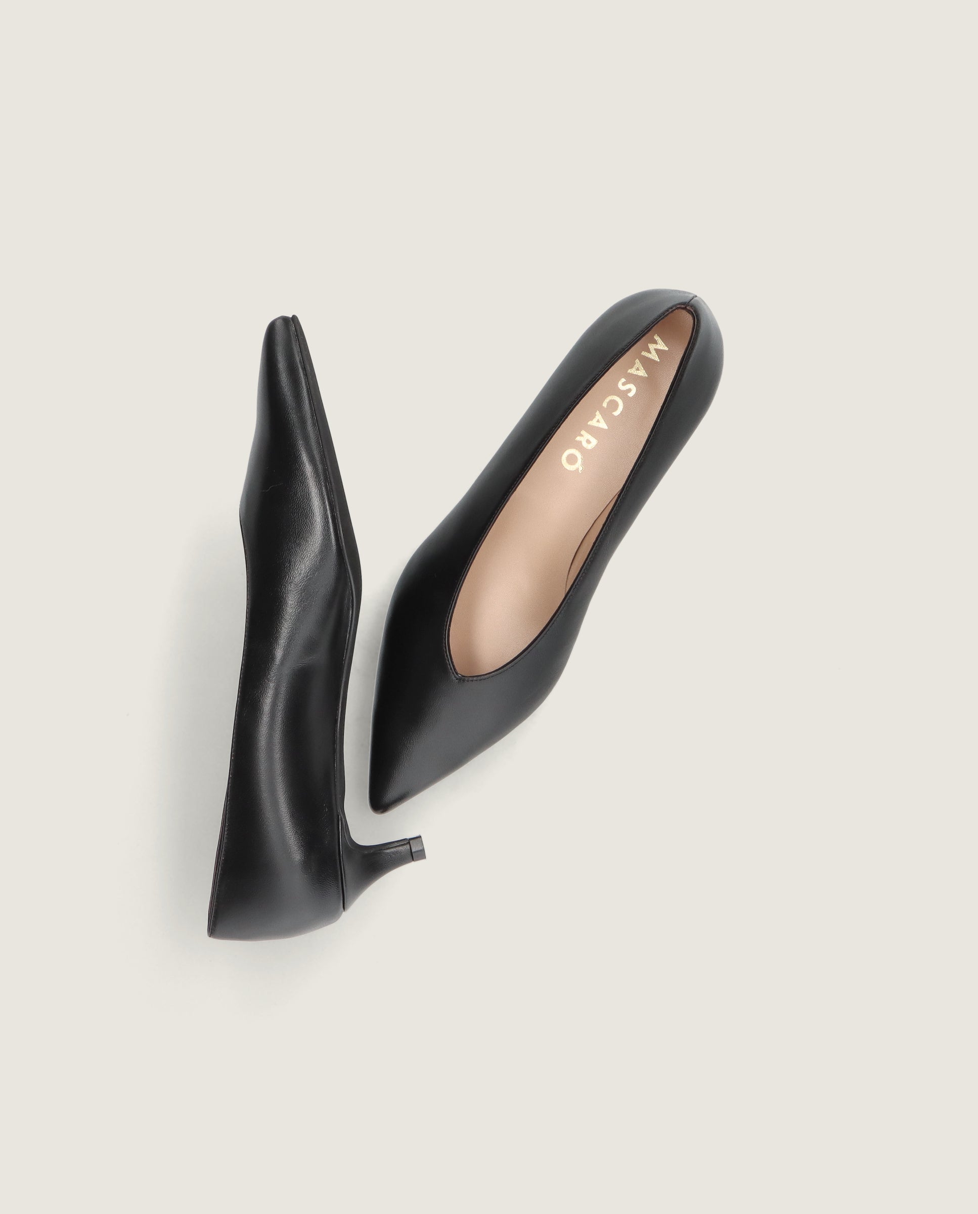 Holly pump in soft black leather