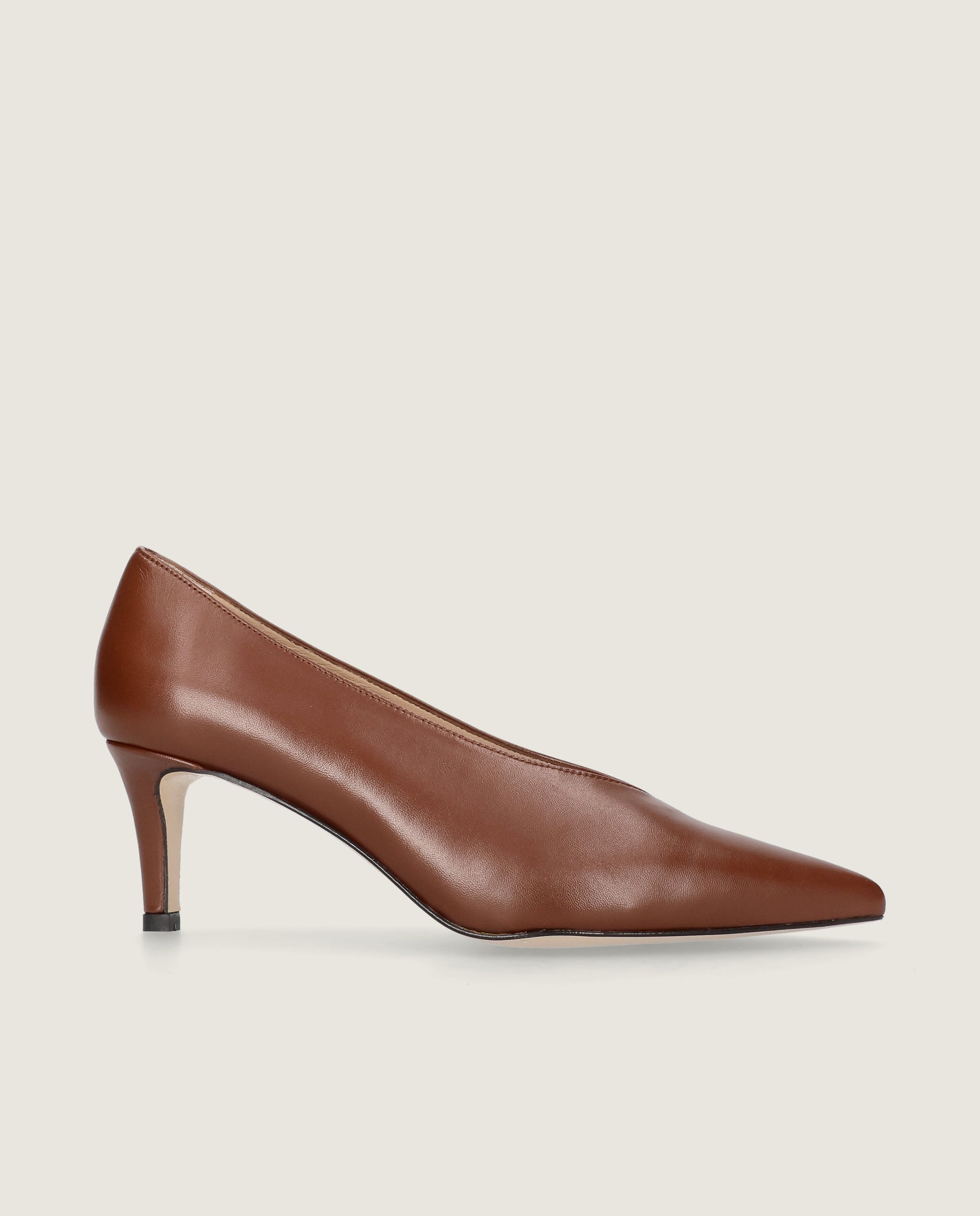 Noa pump in soft leather