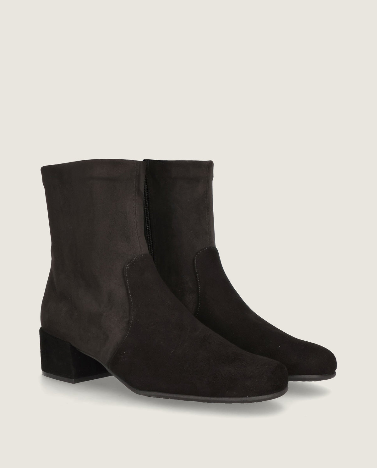 Bild von Milan stiefelette in schwarzem textil von Mascaro