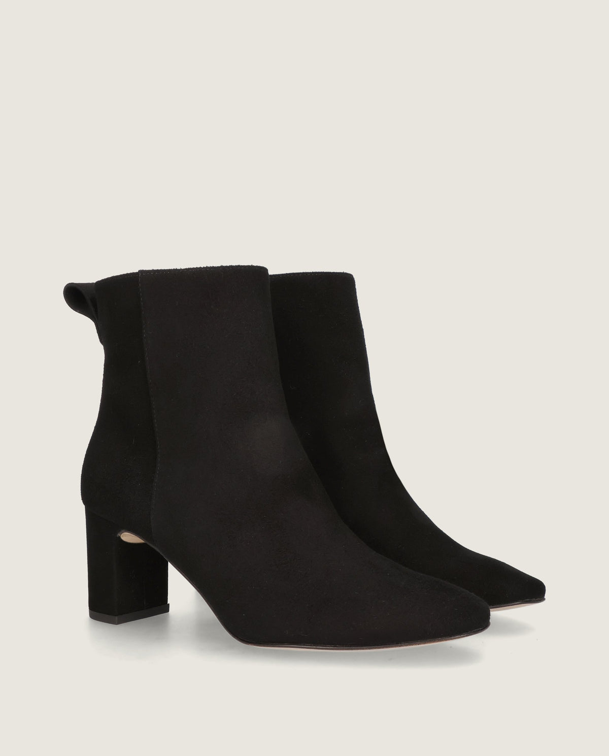 Botines Jolie Negros Ante