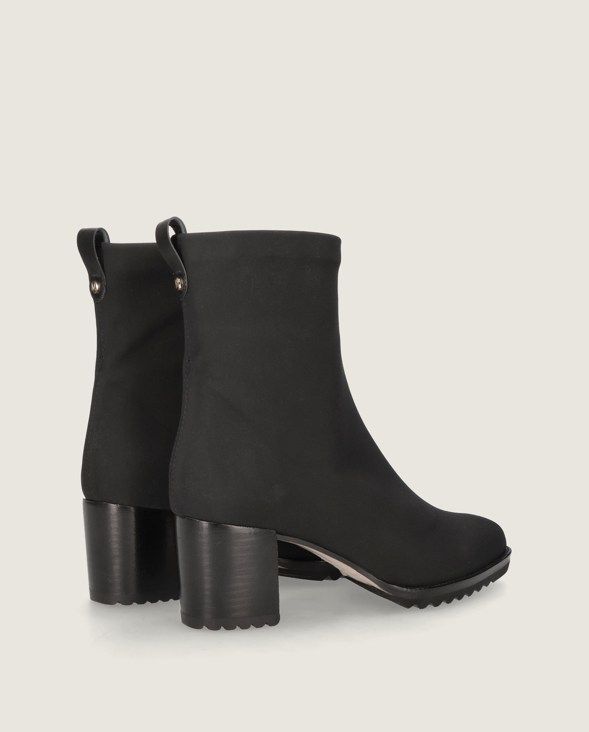 Botines Cindy Negros Tejidos