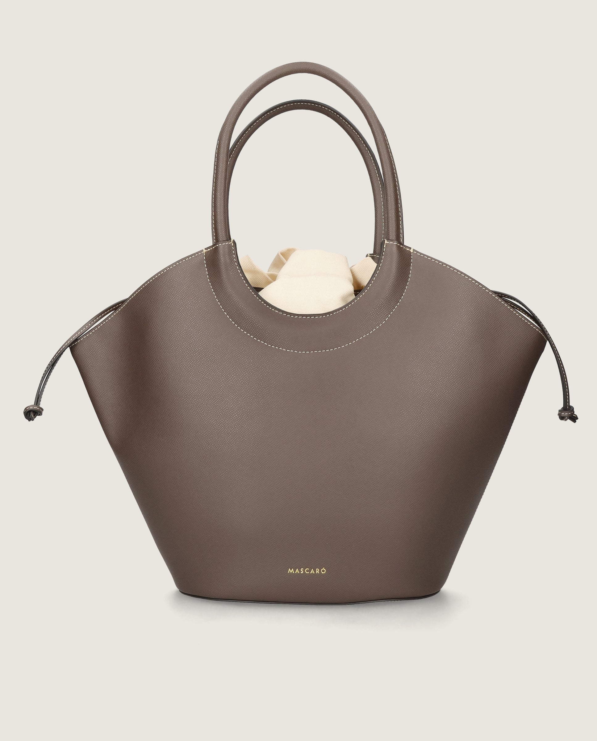 Nura bag in brown leather
