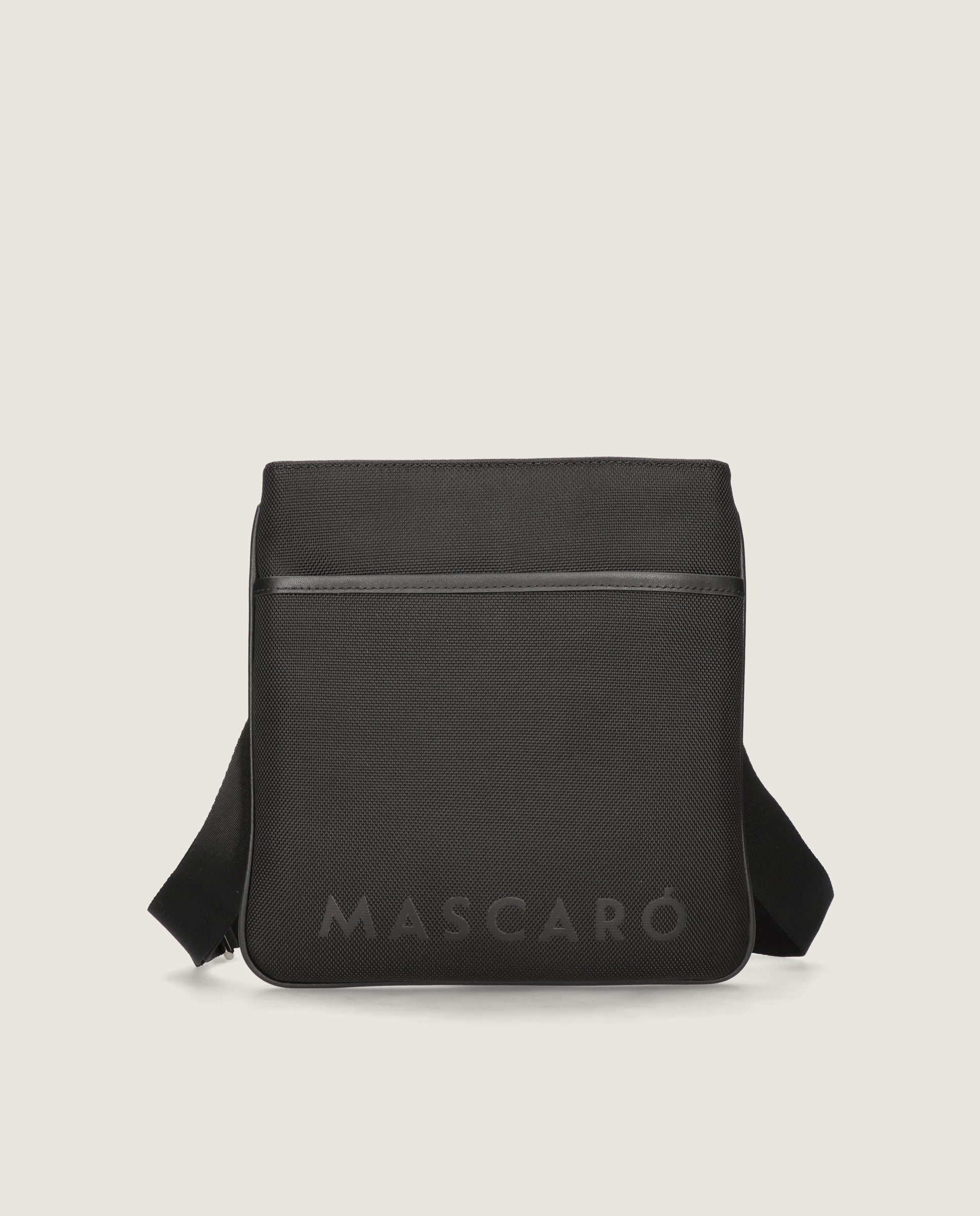 Imagen de Bolsos Bags Negros Tejidos por Mascaro