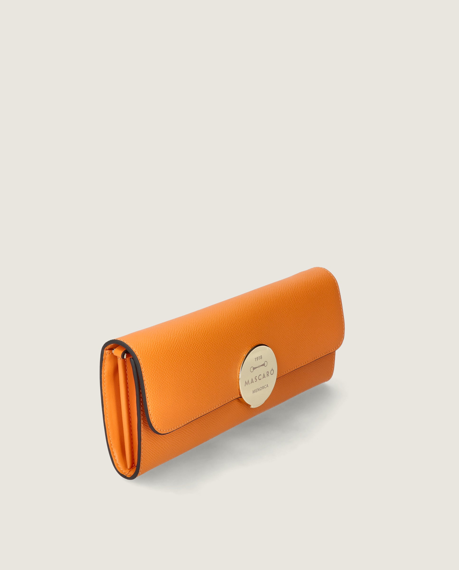 Vista alternativa de Bolso Madrono en piel naranja por Mascaro
