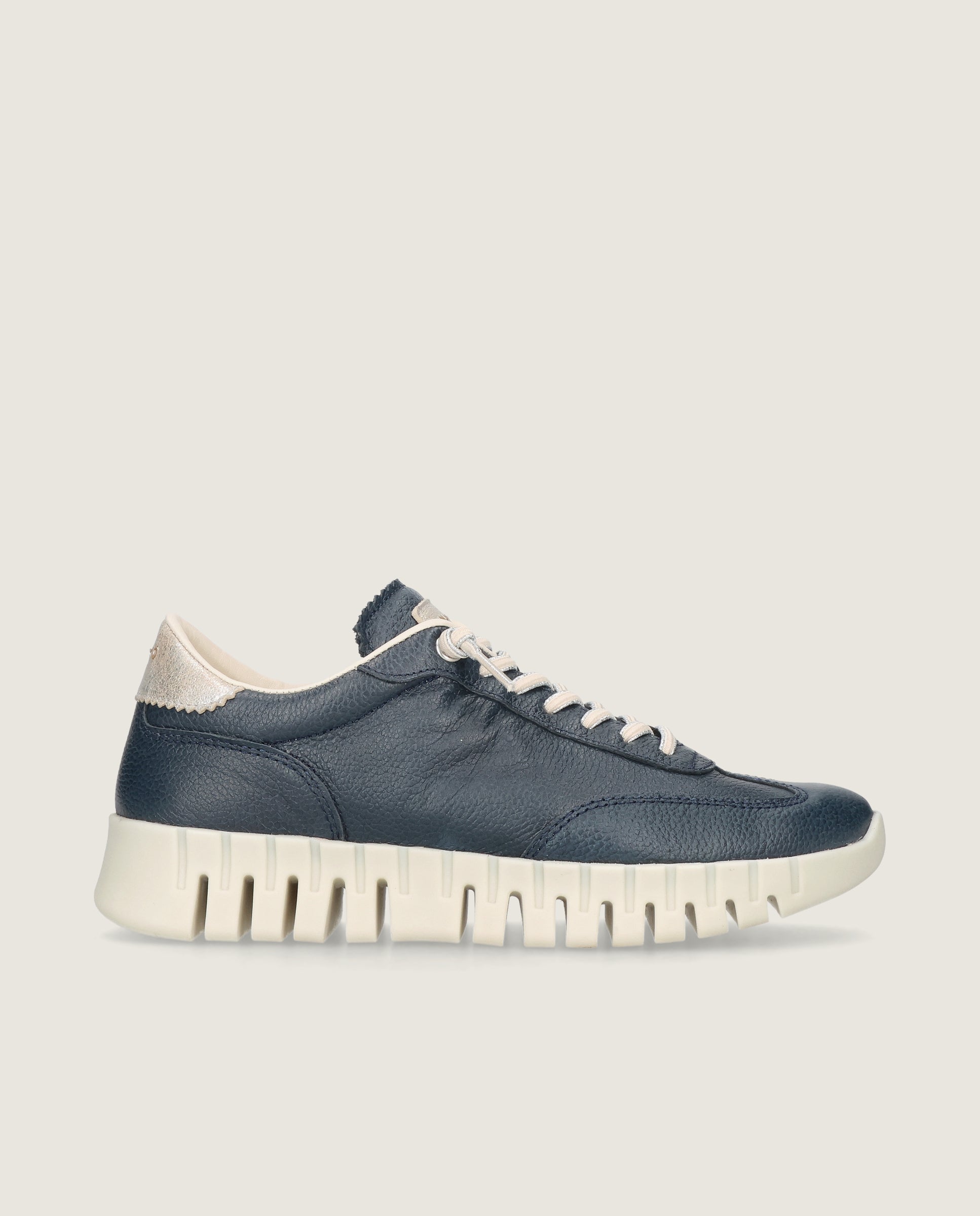 Amaya Sneaker in navy blue leather