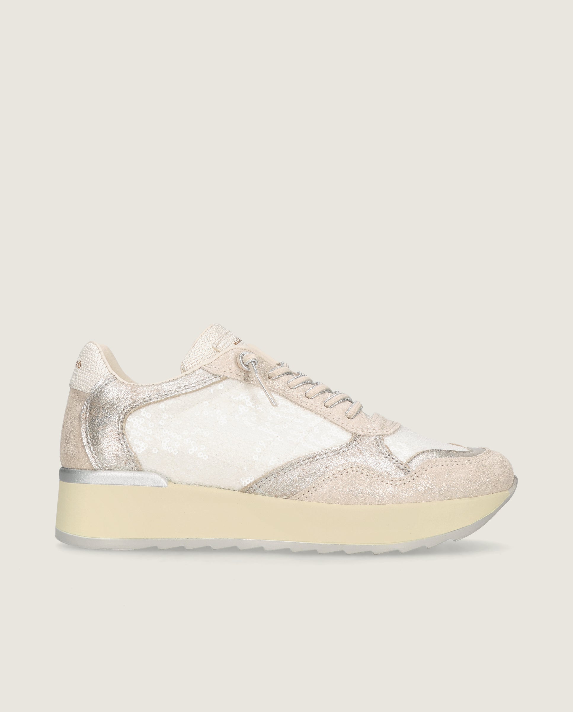 Amaya sneaker in beige leather