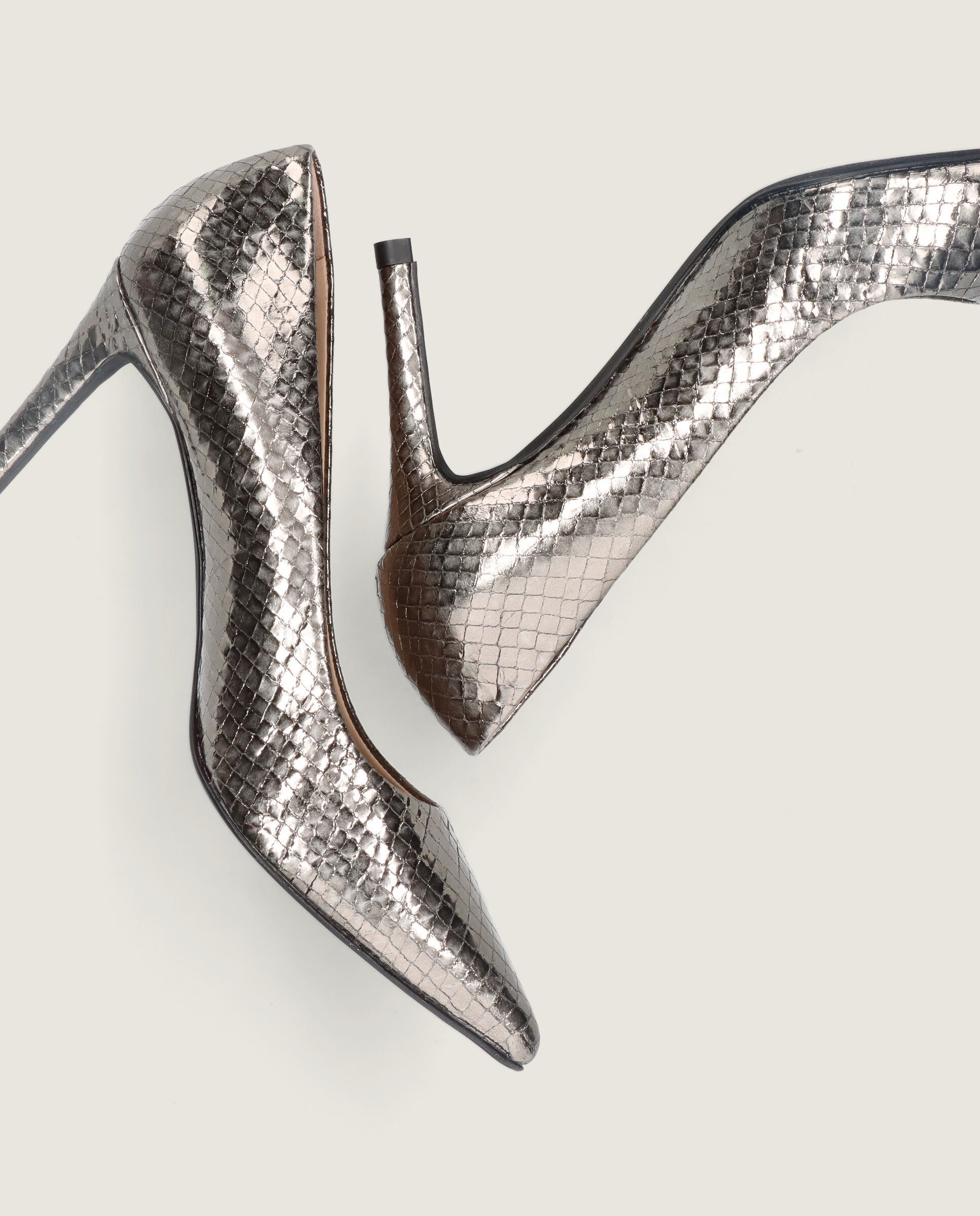 Salon Renata Plateados Pieles Metalizadas