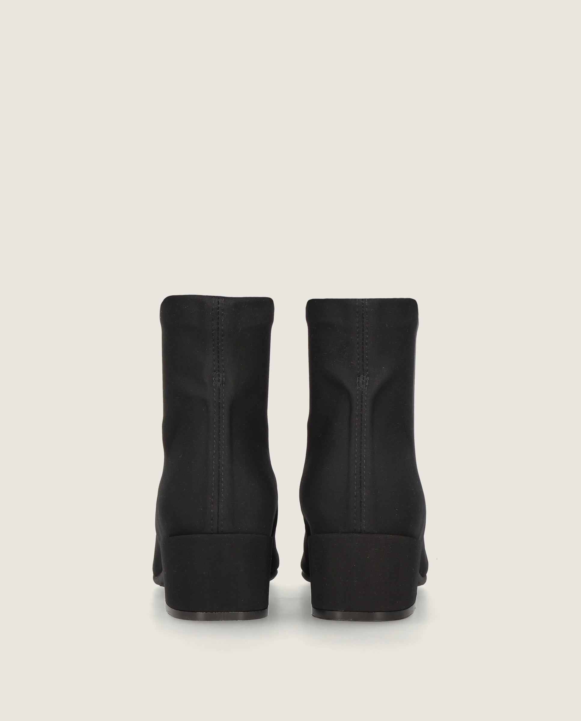 Botines Milan Negros Tejidos