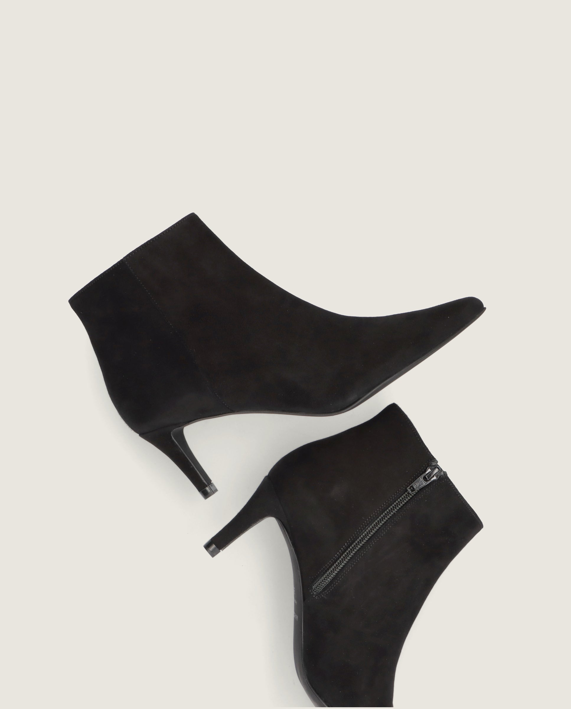 Botines Phoebe Negros Ante