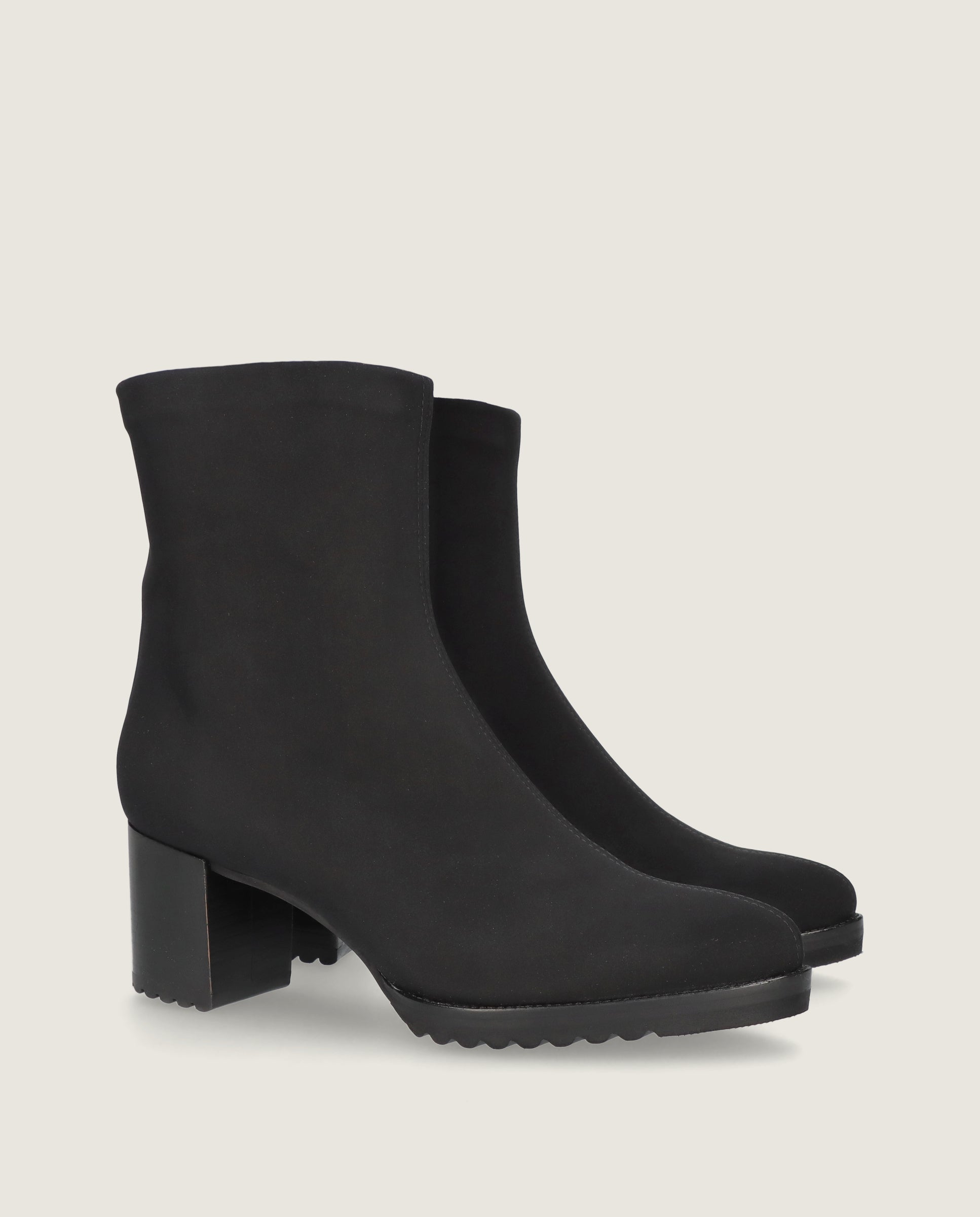 Botines Cindy Negros Tejidos