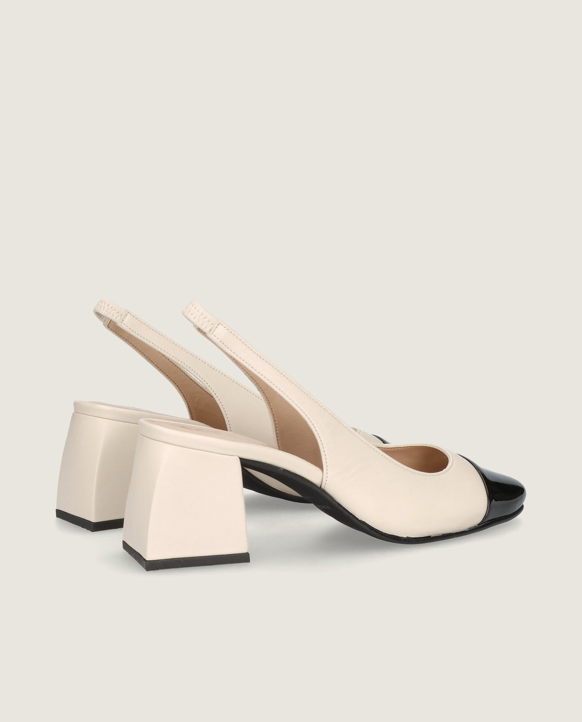 Salon du cuir Freja Blancos