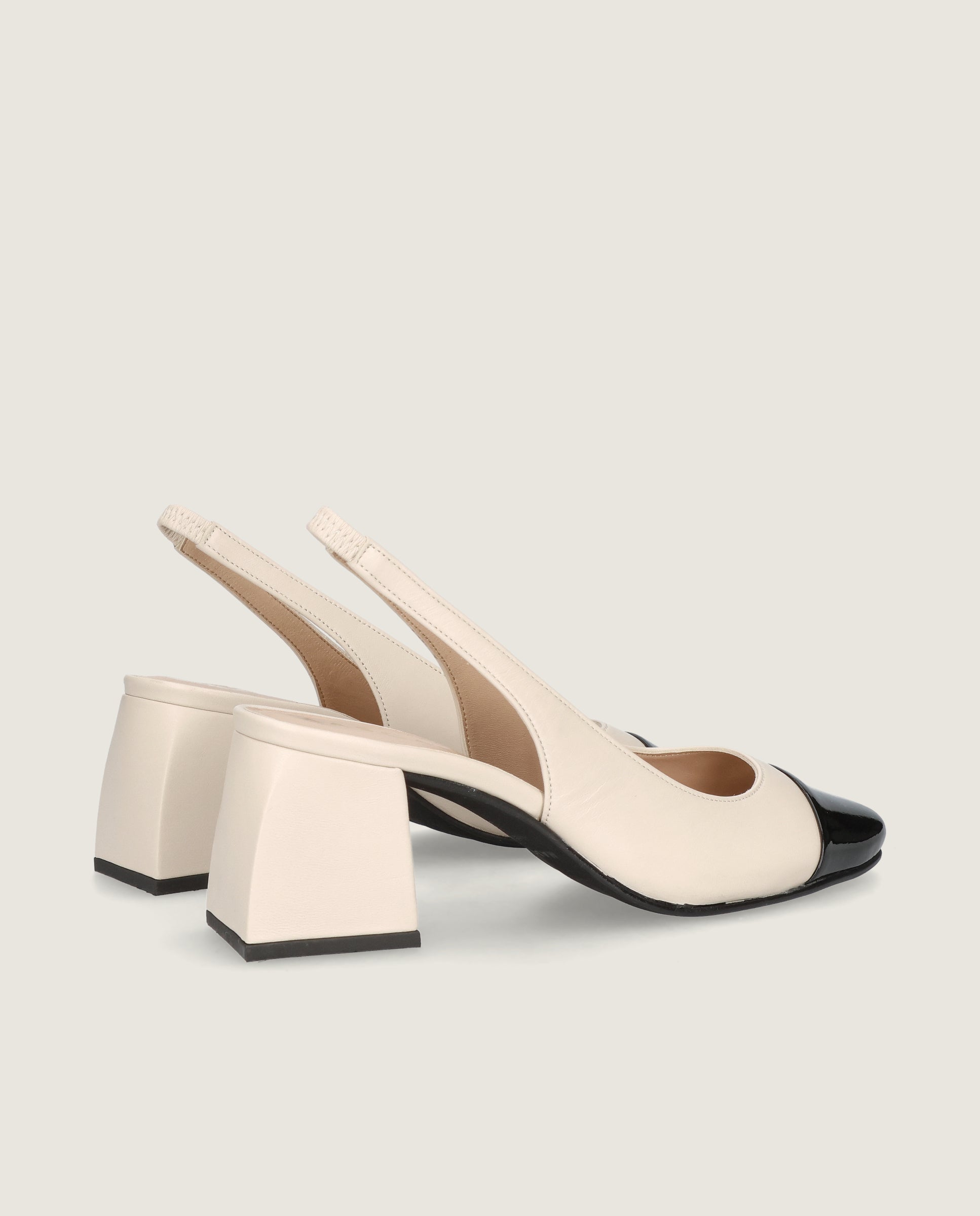 Freja White Leather Pumps