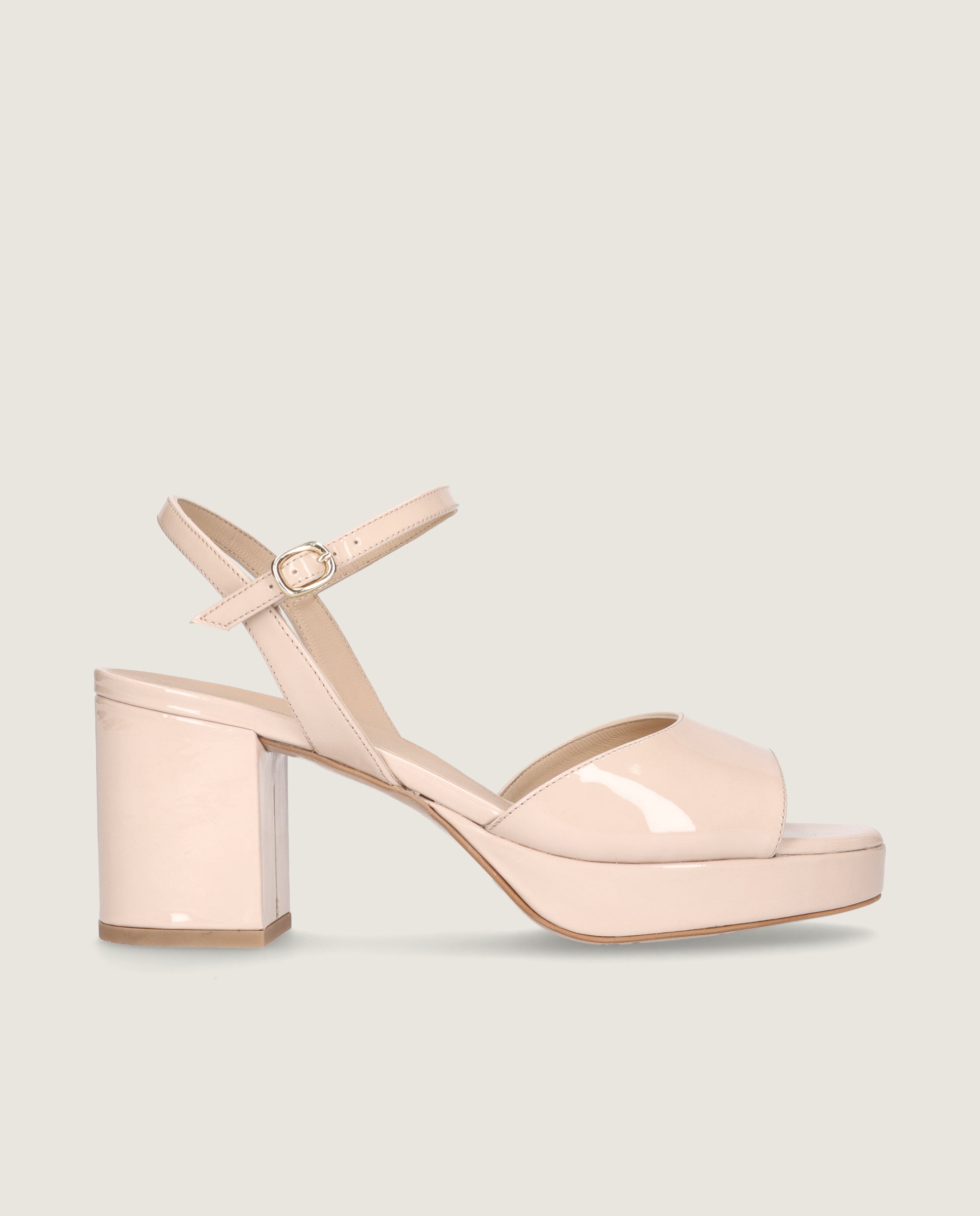 Sandalias Mae Rosas Charol