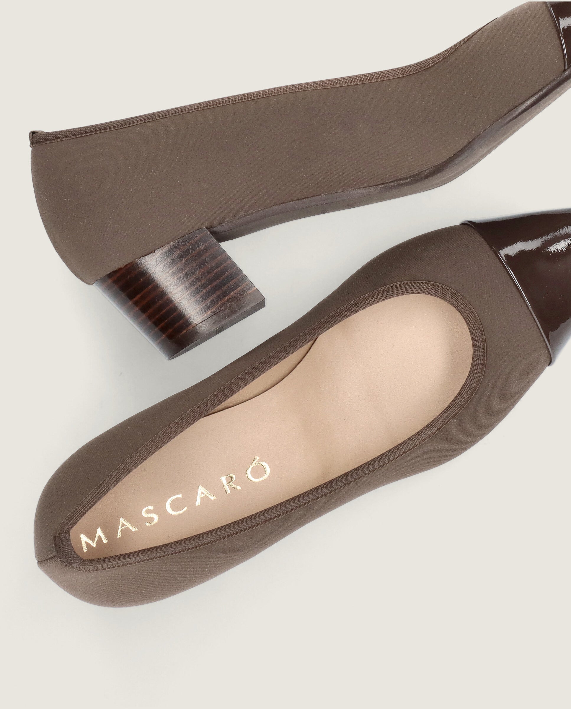 Salon Greta Marrones Tejidos