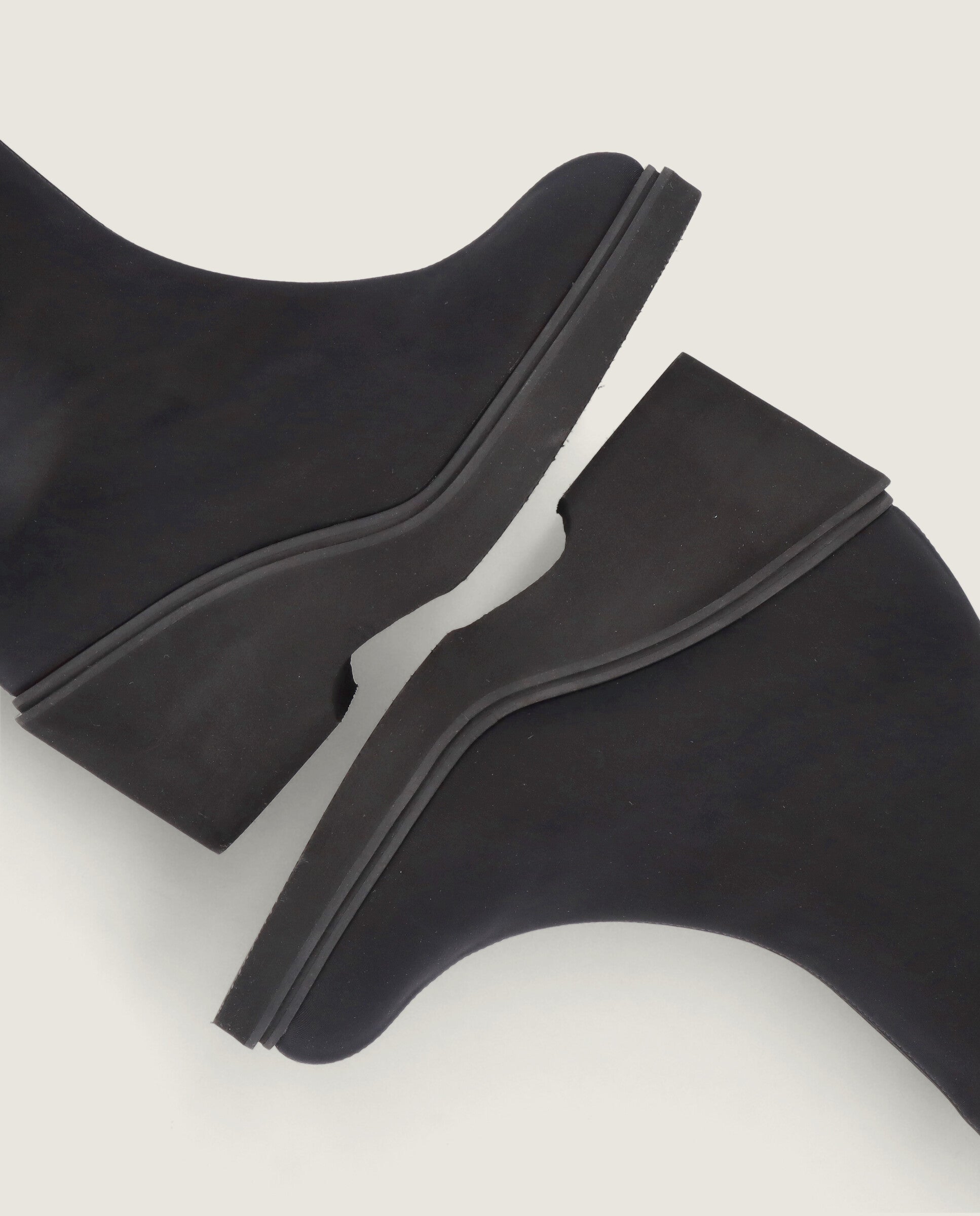 Botines Nantes Negros Tejidos