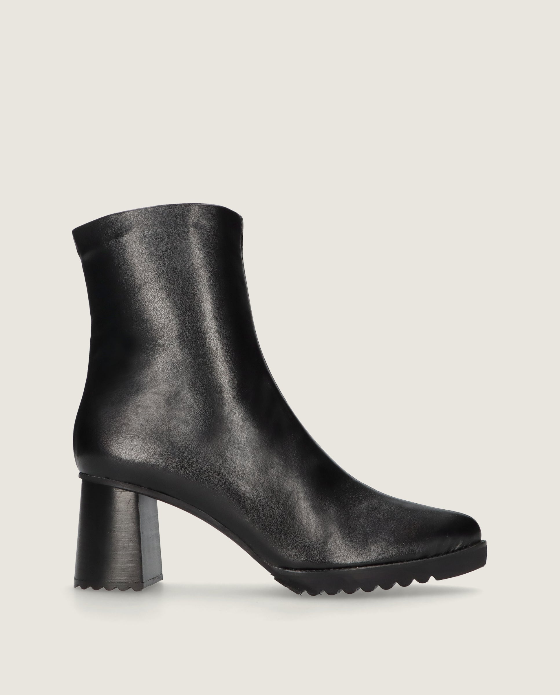 Botines Julie Negros Tejidos