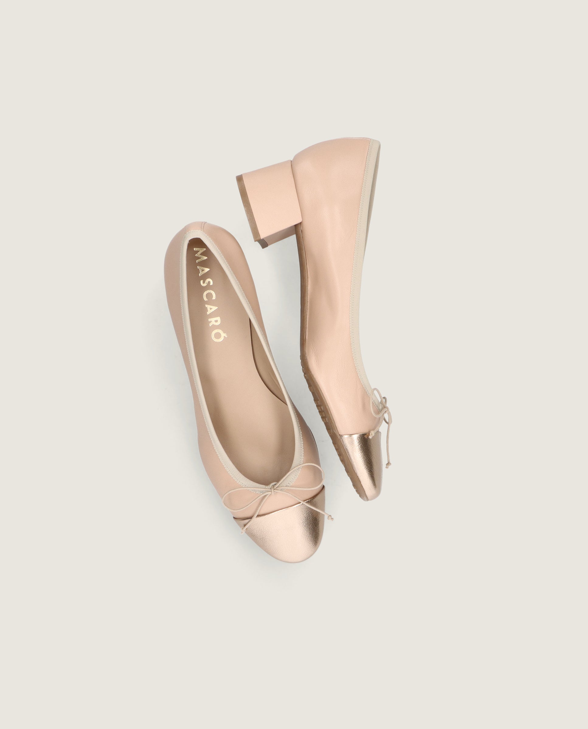 Luisa in beige leather