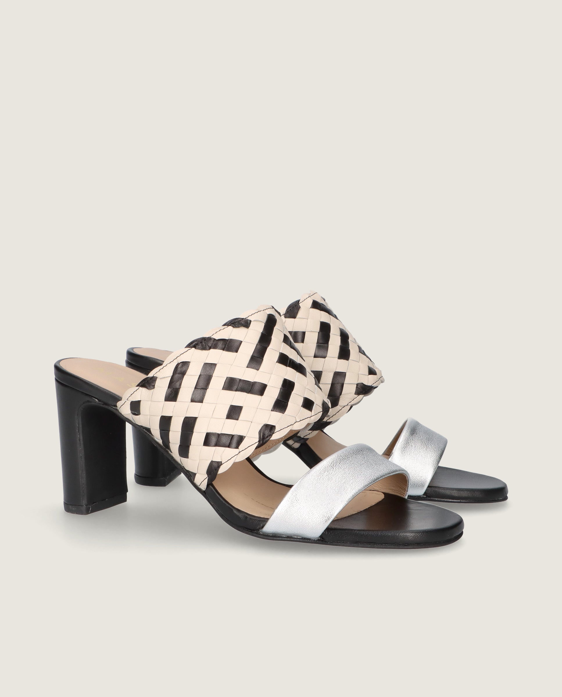 Sandalias Maria Negros Piel