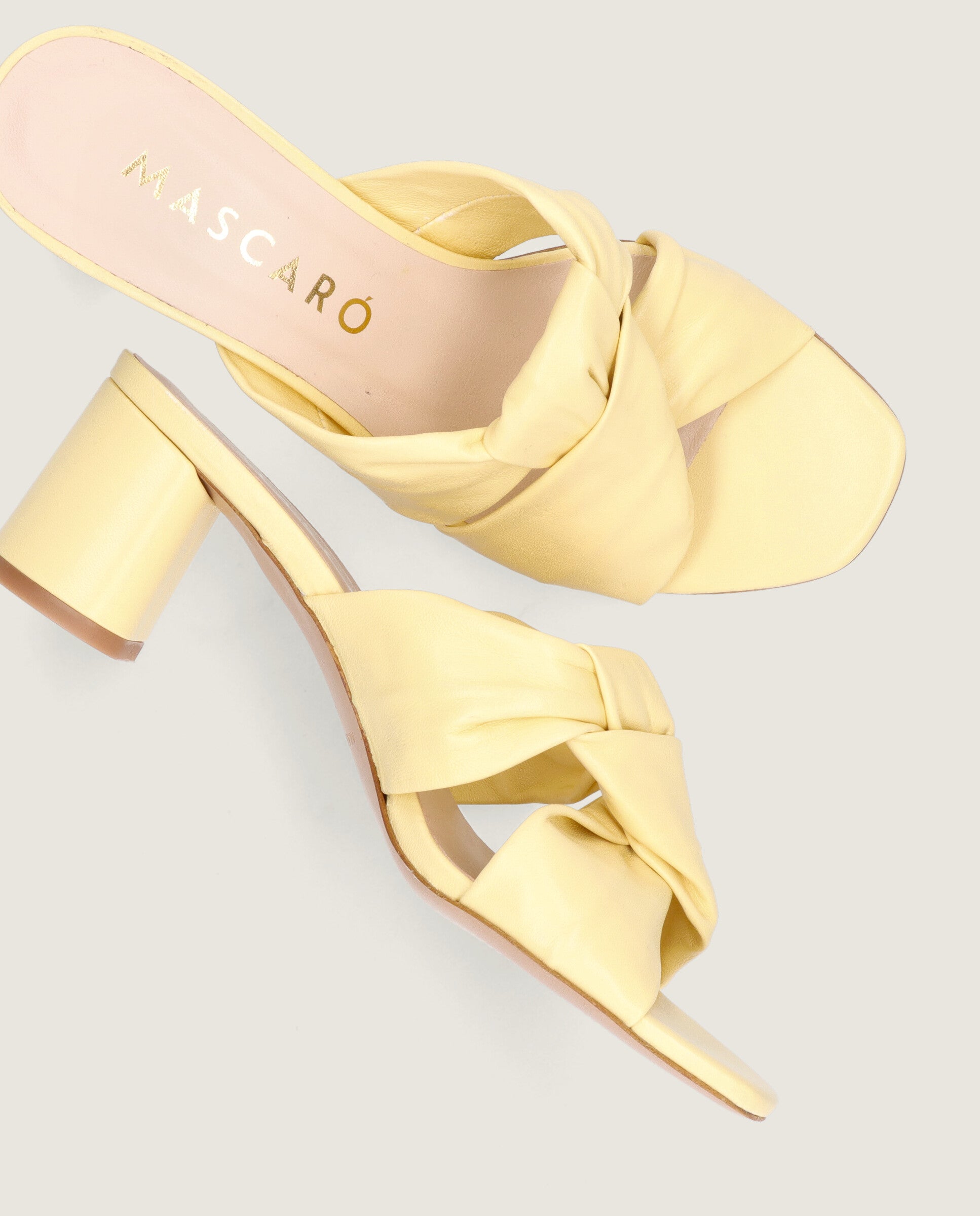 Sandalias Susan Amarillos Piel