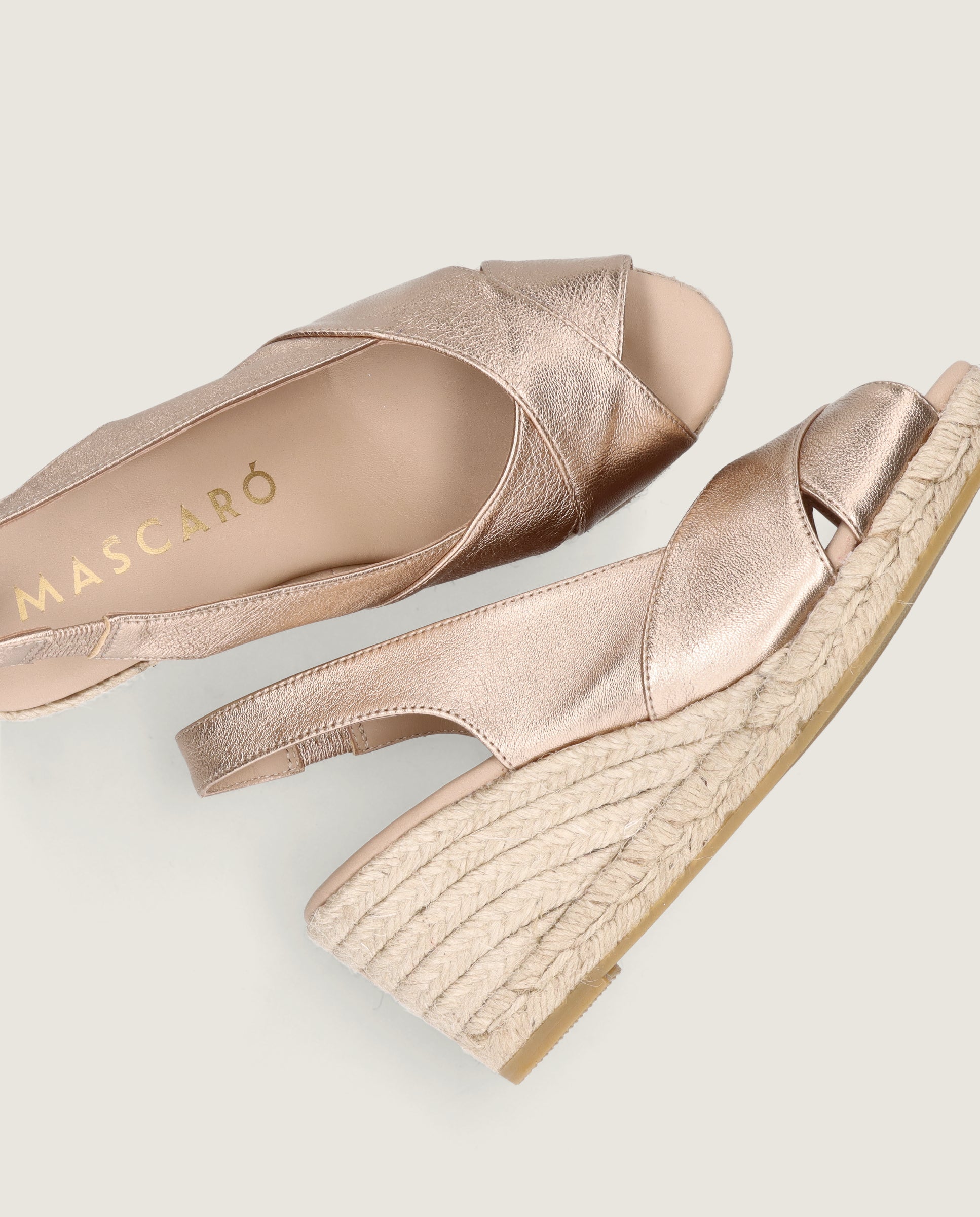 Alpargatas Esparto Vivinne Dorados Pieles metalizadas