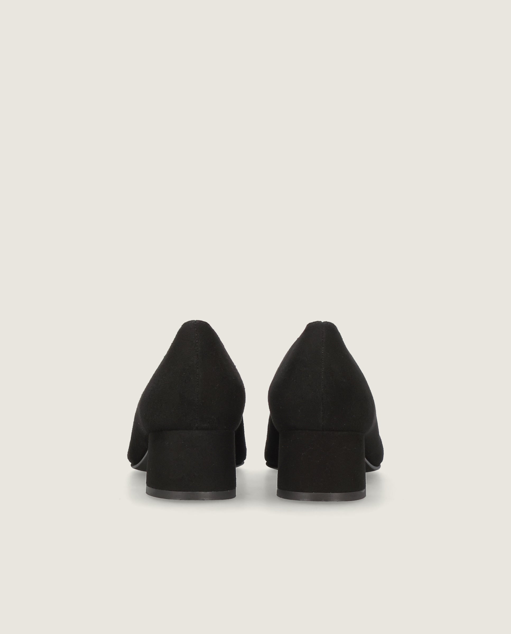 Salon Holly Negros Ante