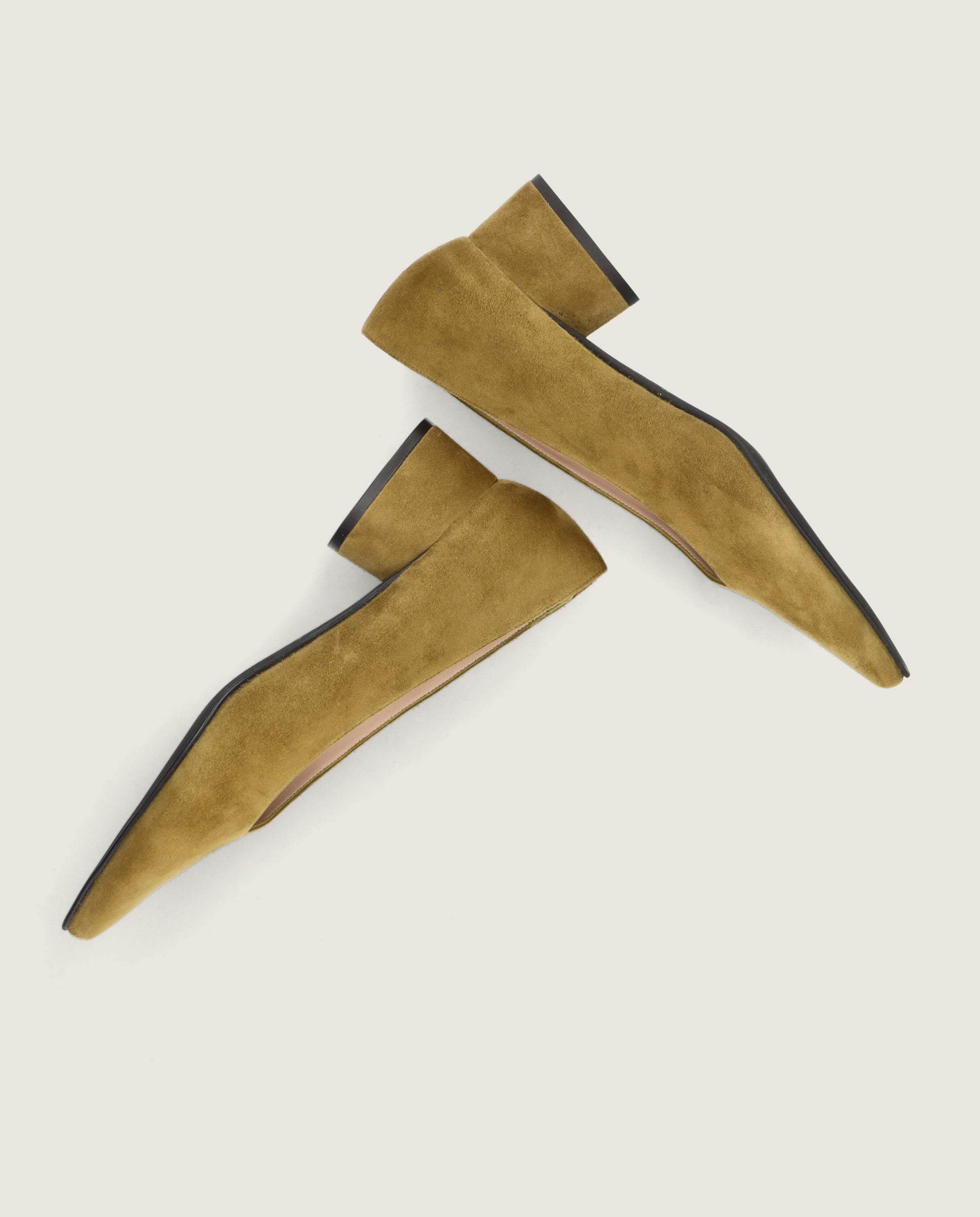 Salon Holly Verdes Ante