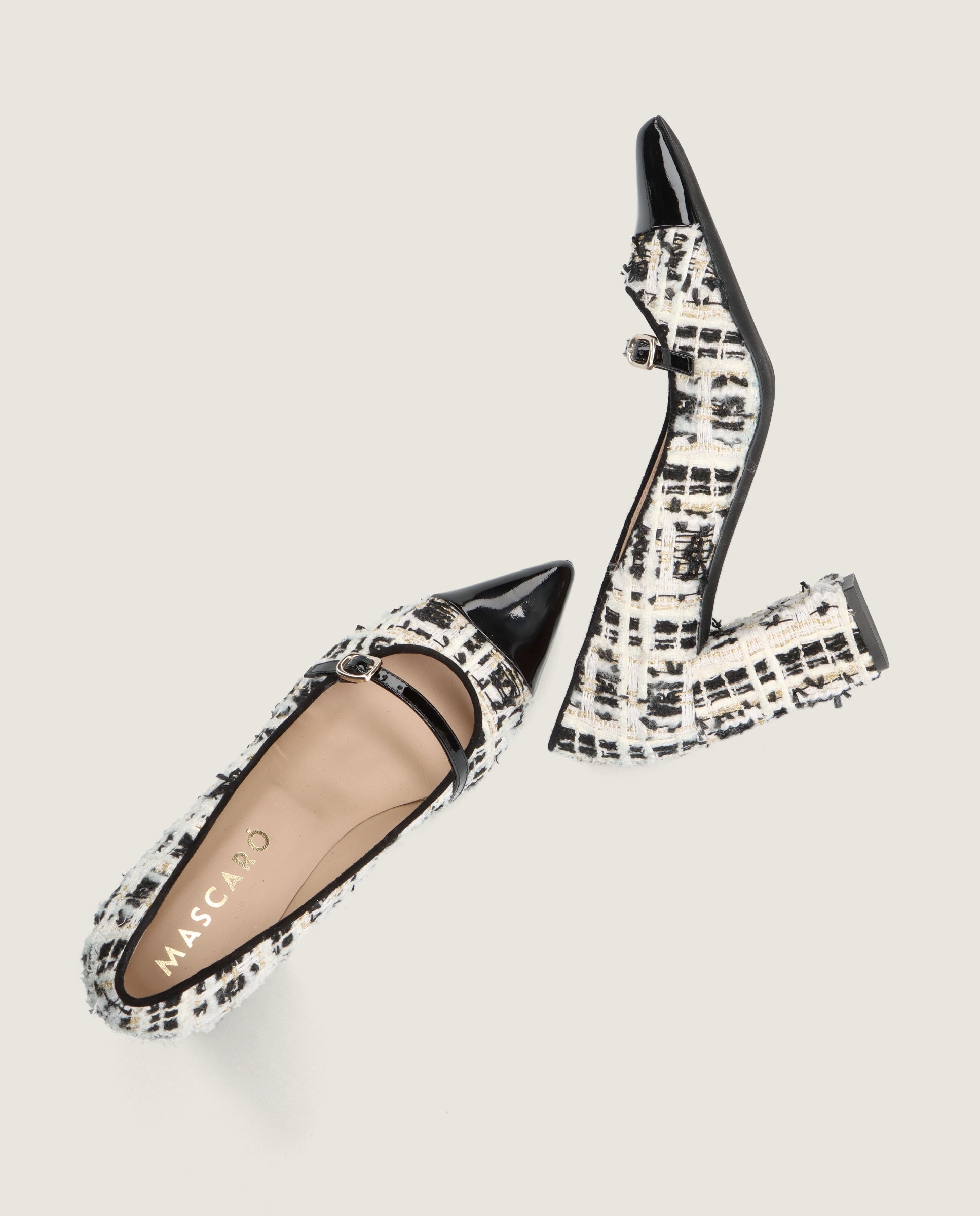 Salon Renata Negros Tejidos