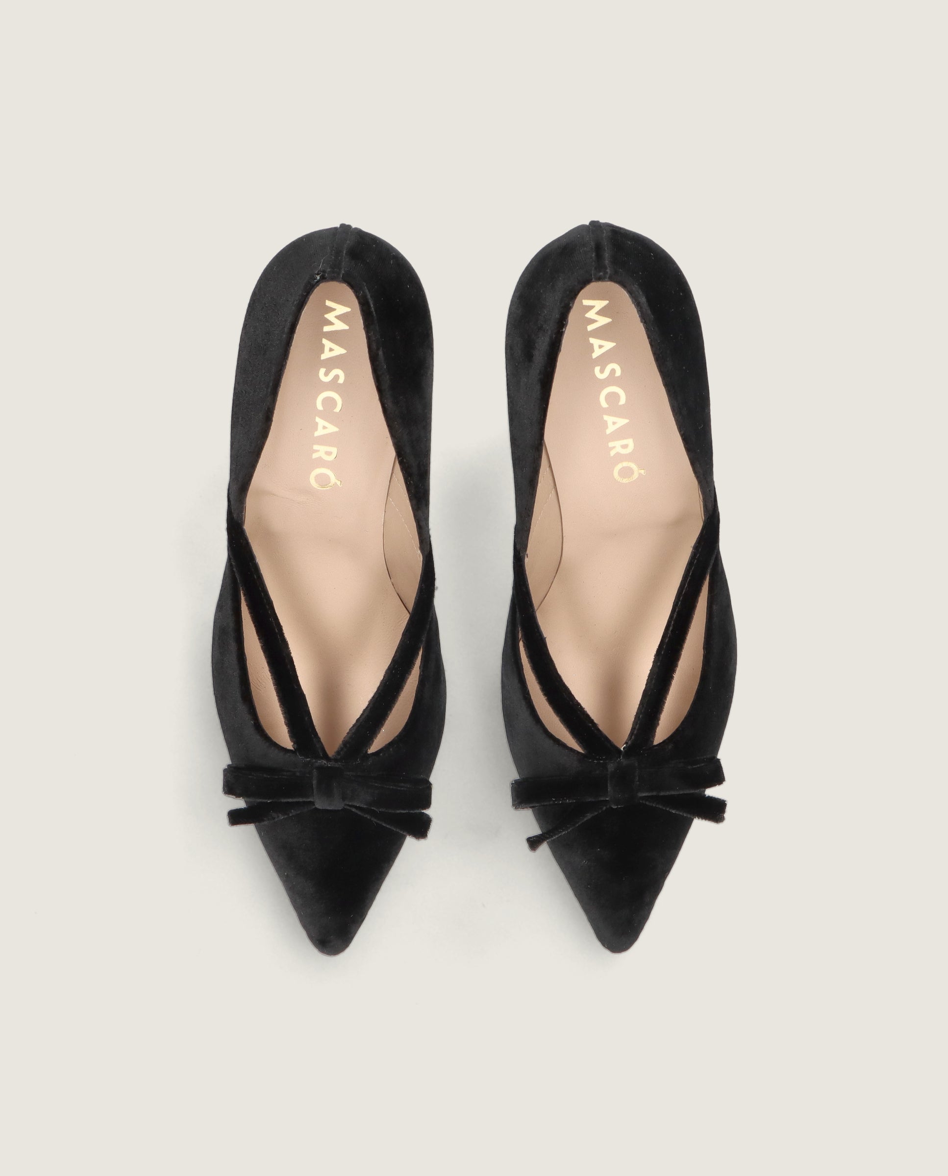 Salon Renata Negros Tejidos