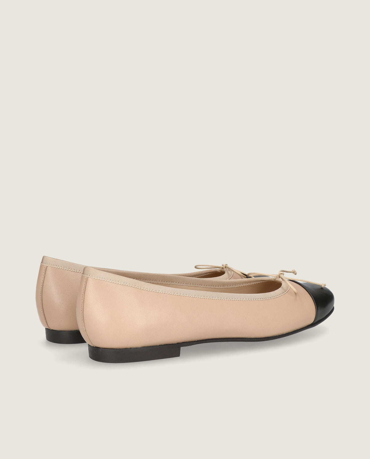 Audrey ballerina in nude Leder