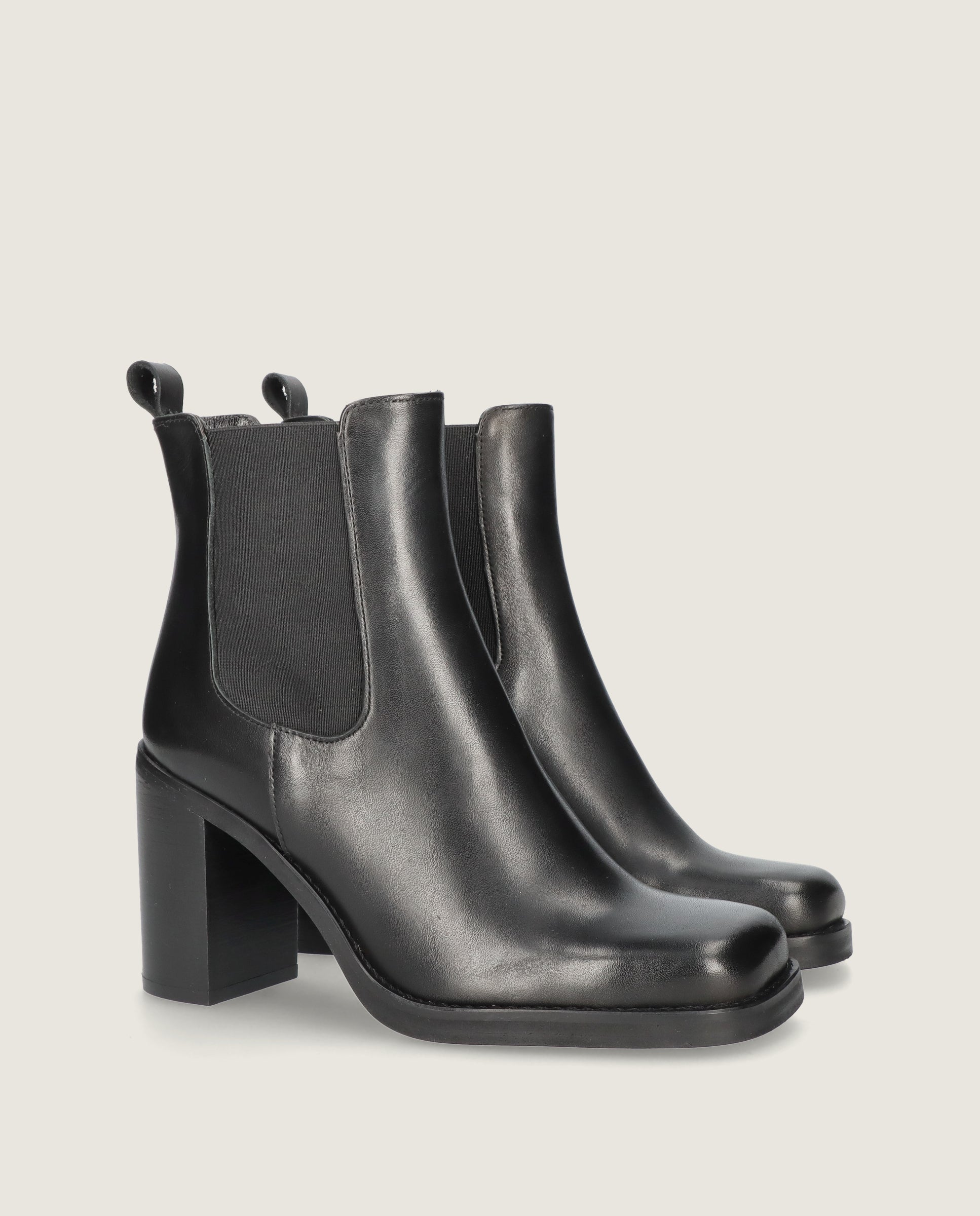 Botines Asha Negros Piel