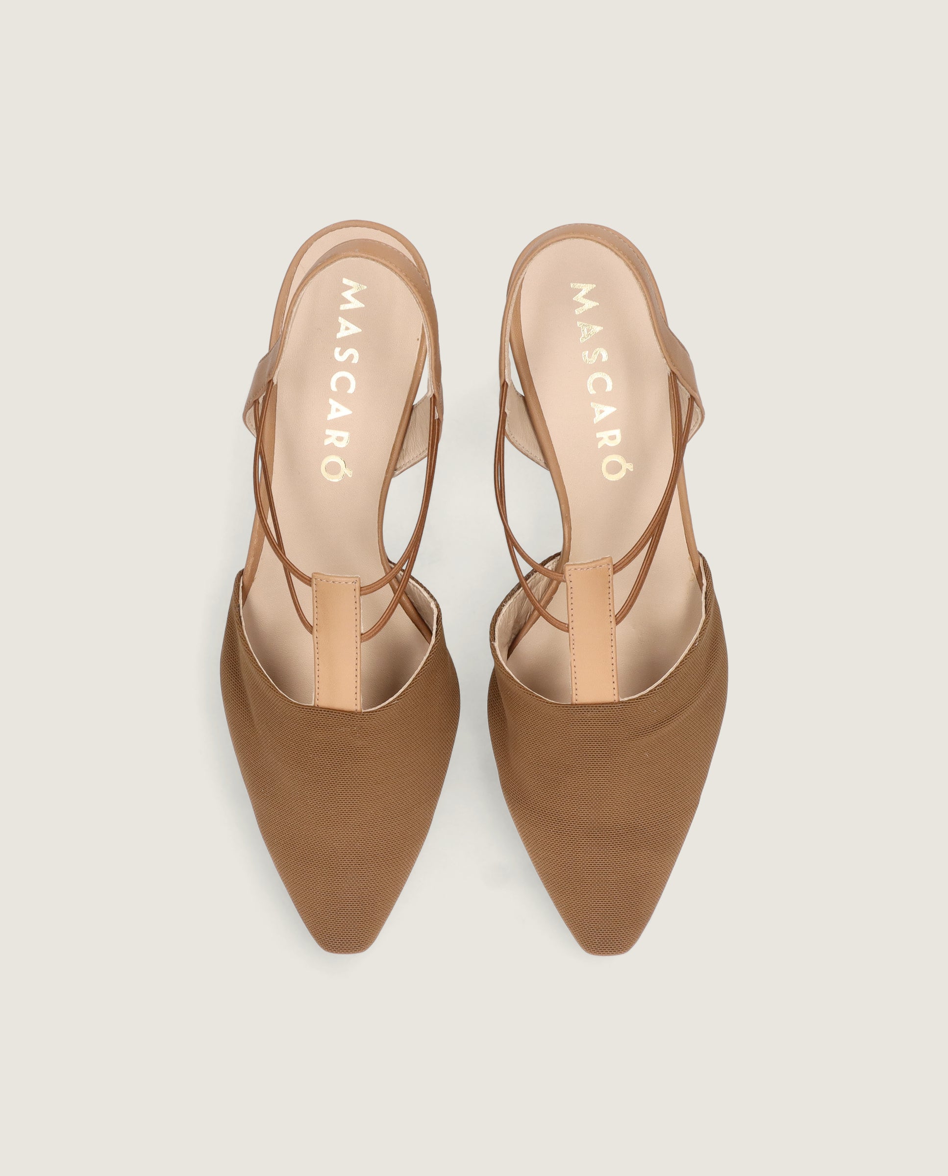 LA MADRINA グリッターオープントゥ9cmヒール　タンゴ　クロスアンクル Greta Brown Woven Pumps | Mascaró