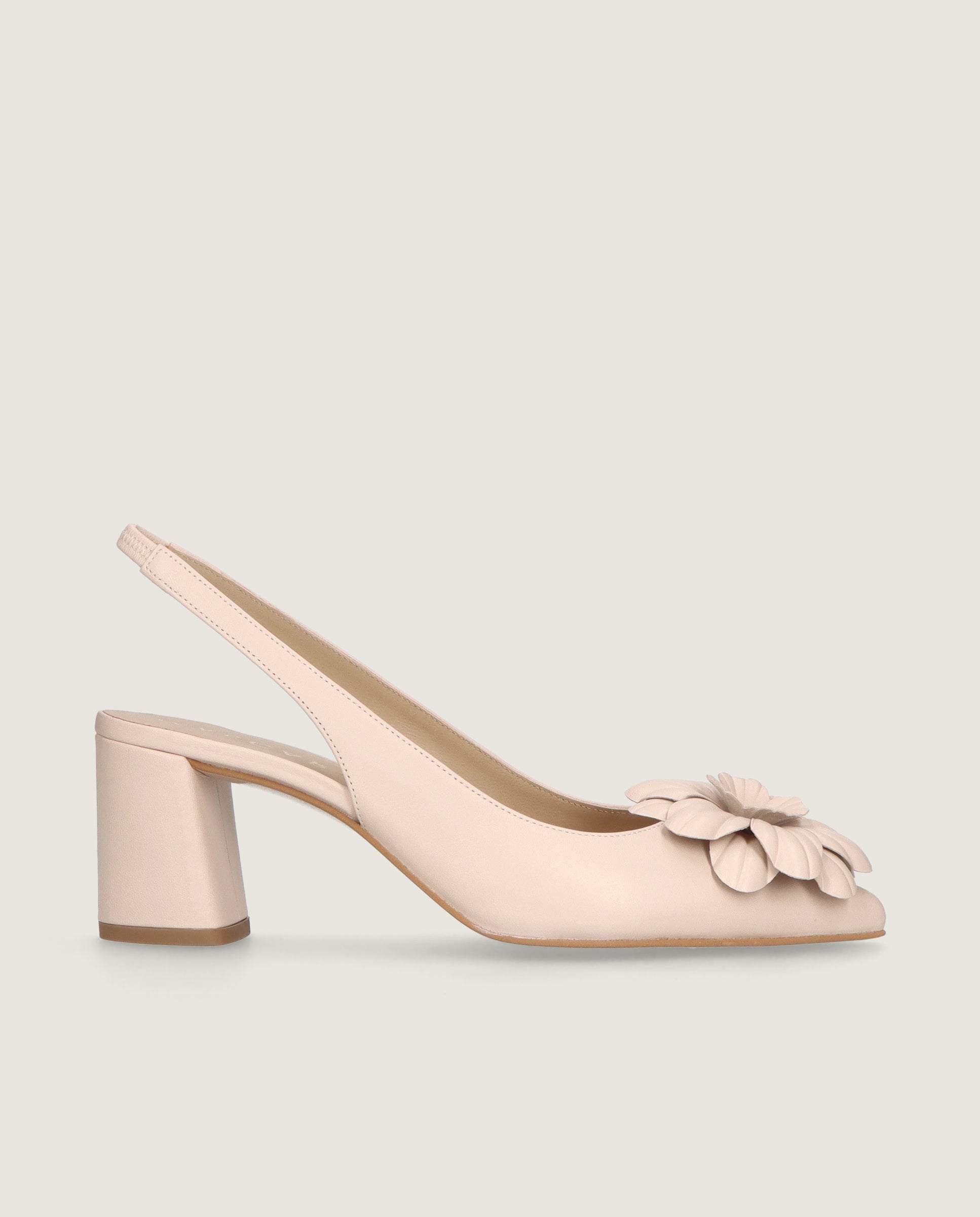 Salon Phoebe Rosas Piel