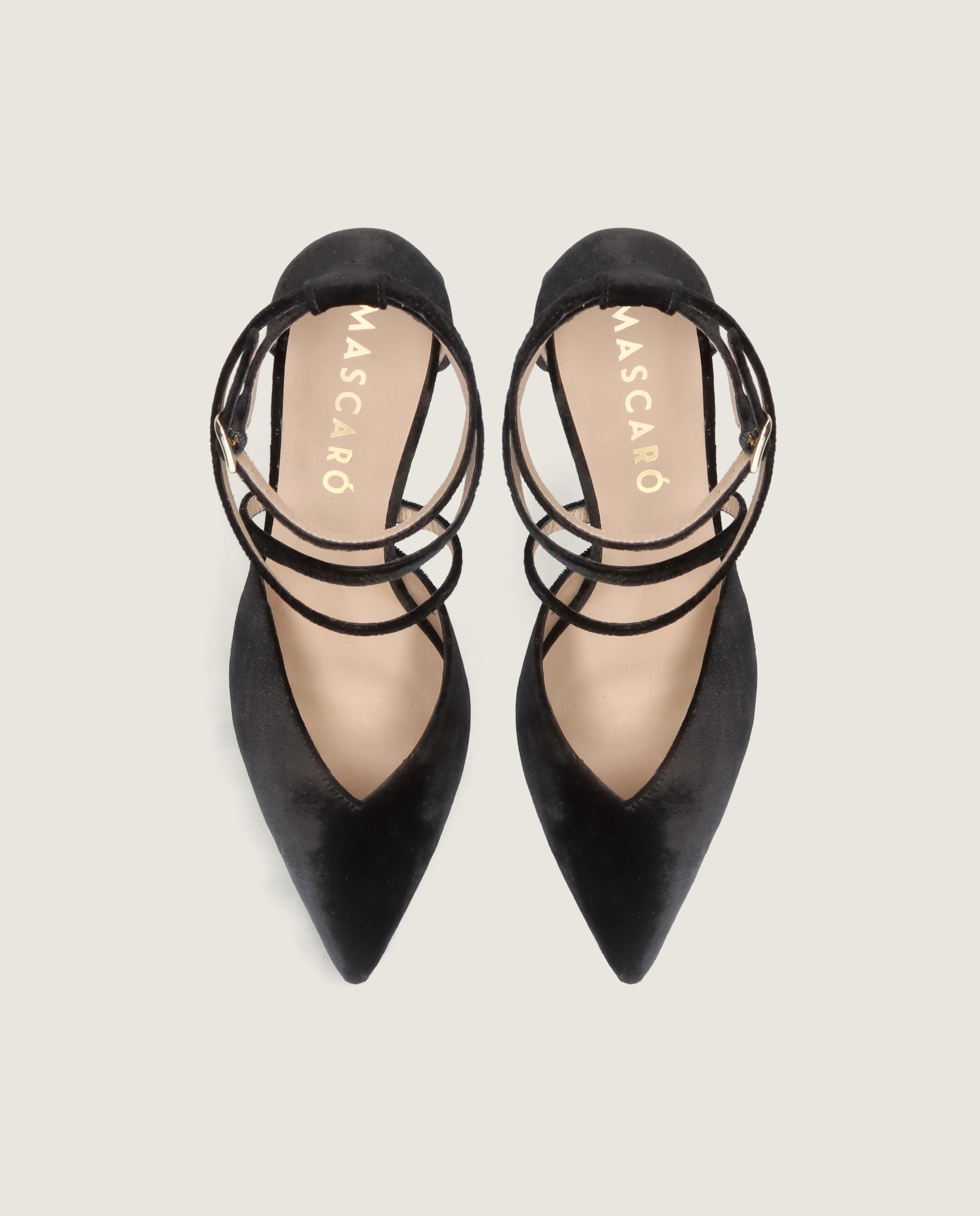 Salon Renata Negros Tejidos