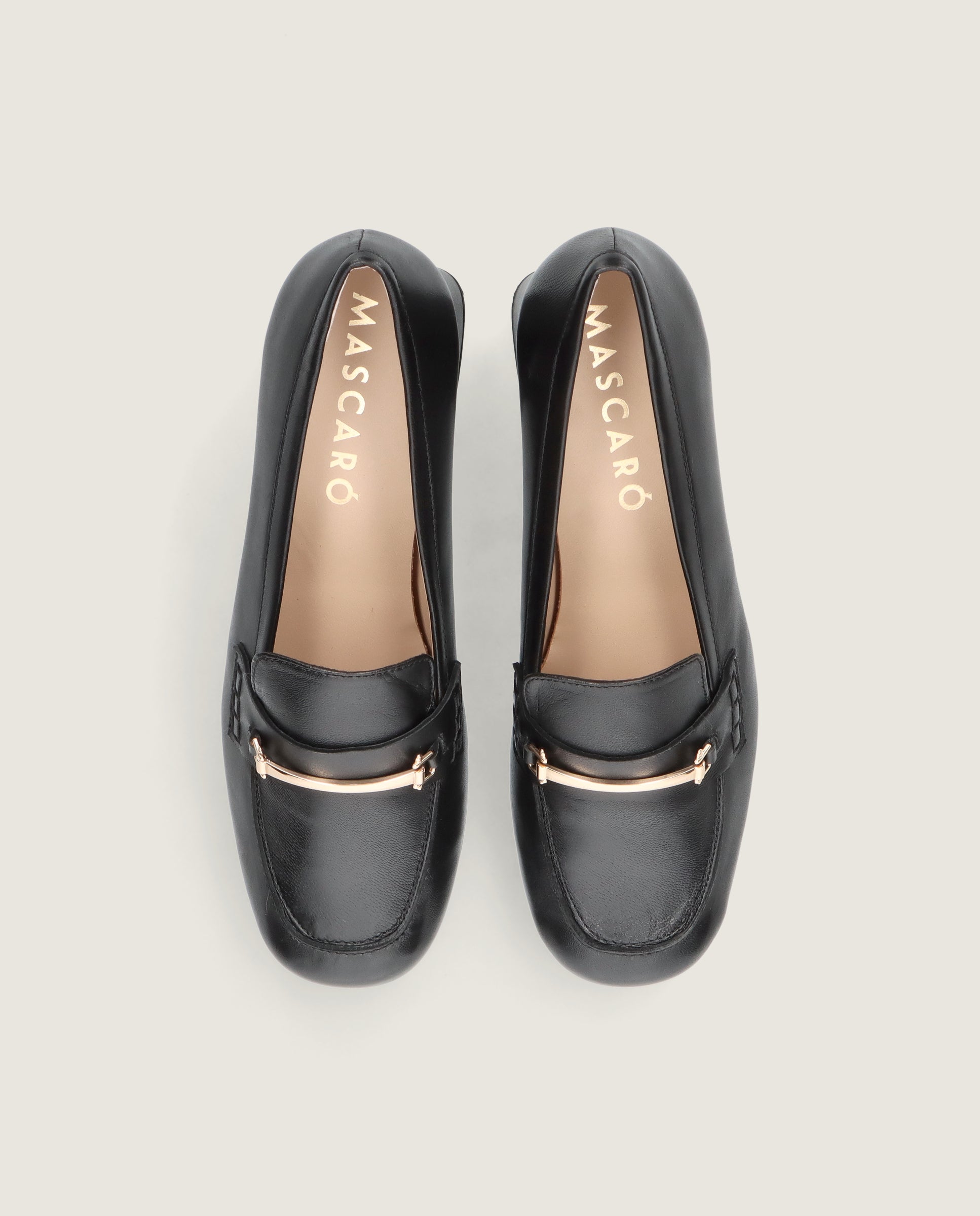 Loafers Gillian Negros Piel