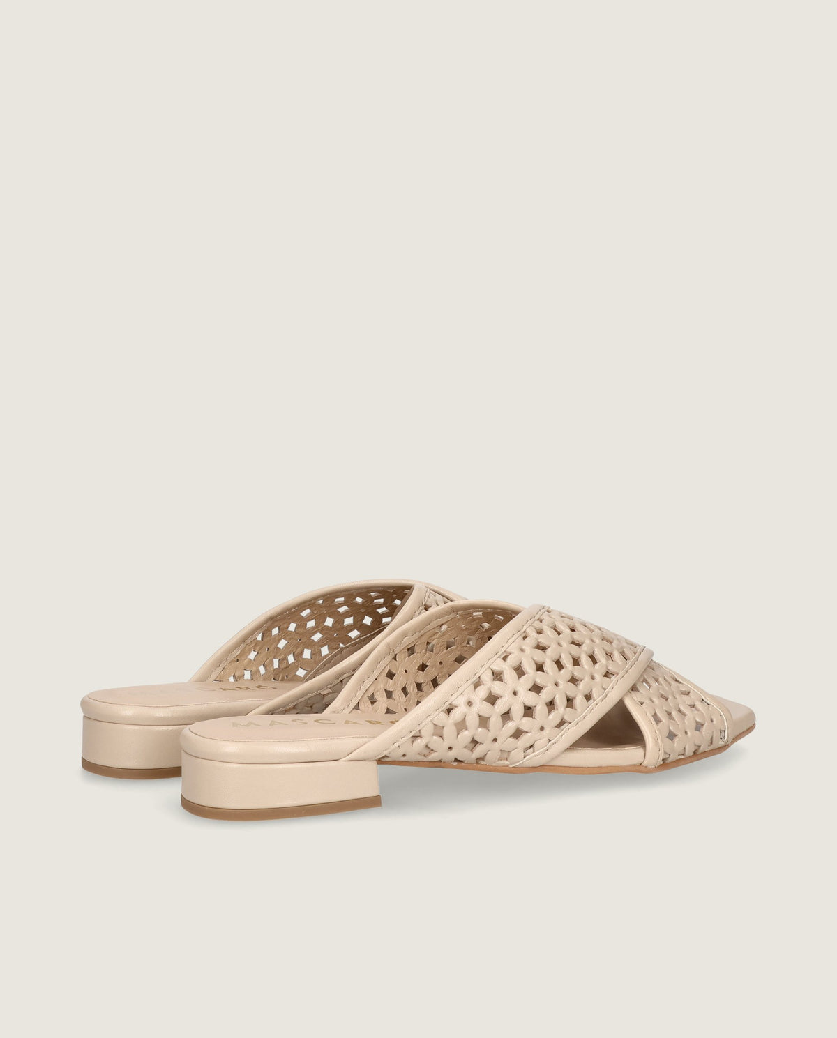 Eva Sandal in beige leather