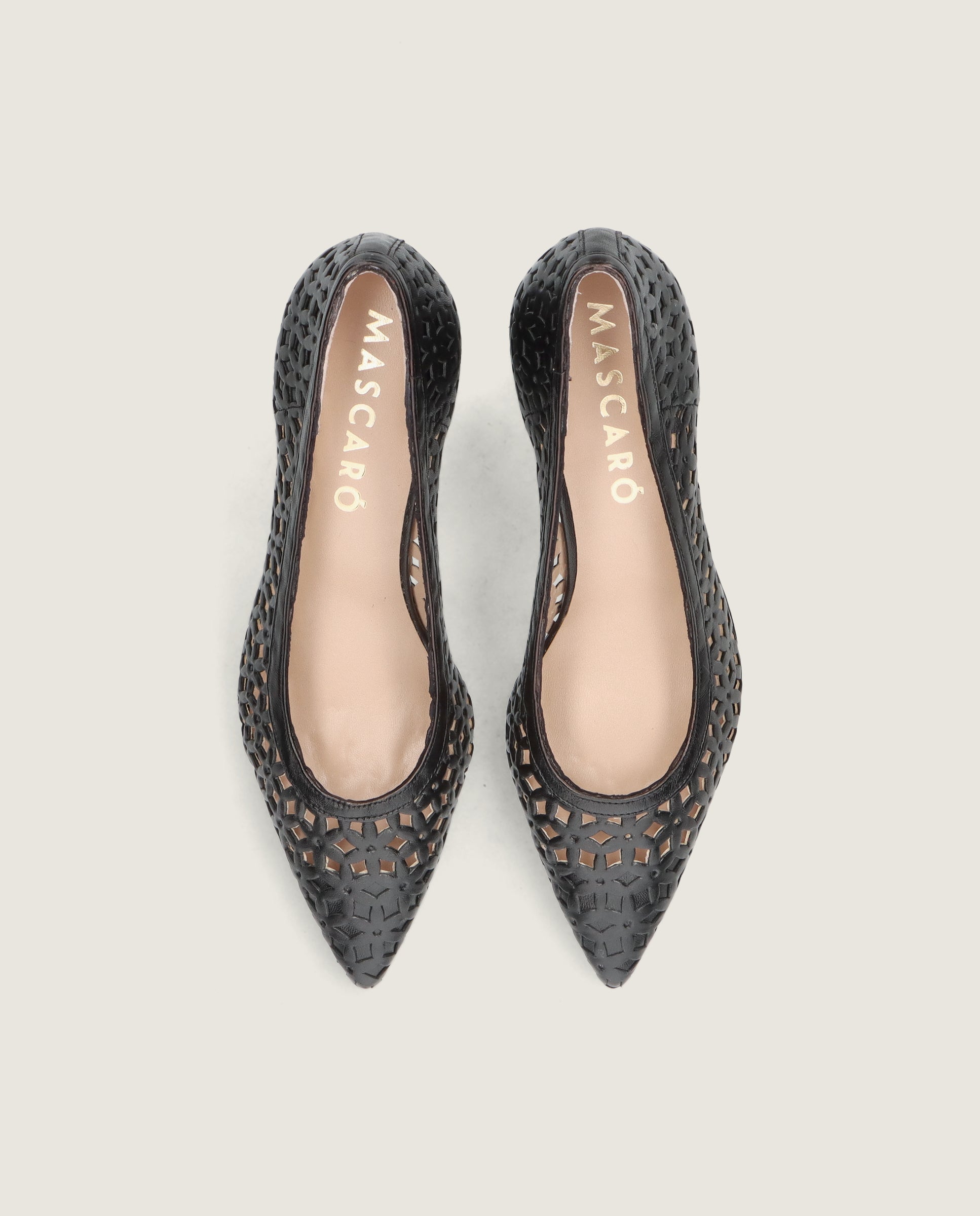 Vista alternativa de Salon Noa Negros Piel por Mascaro