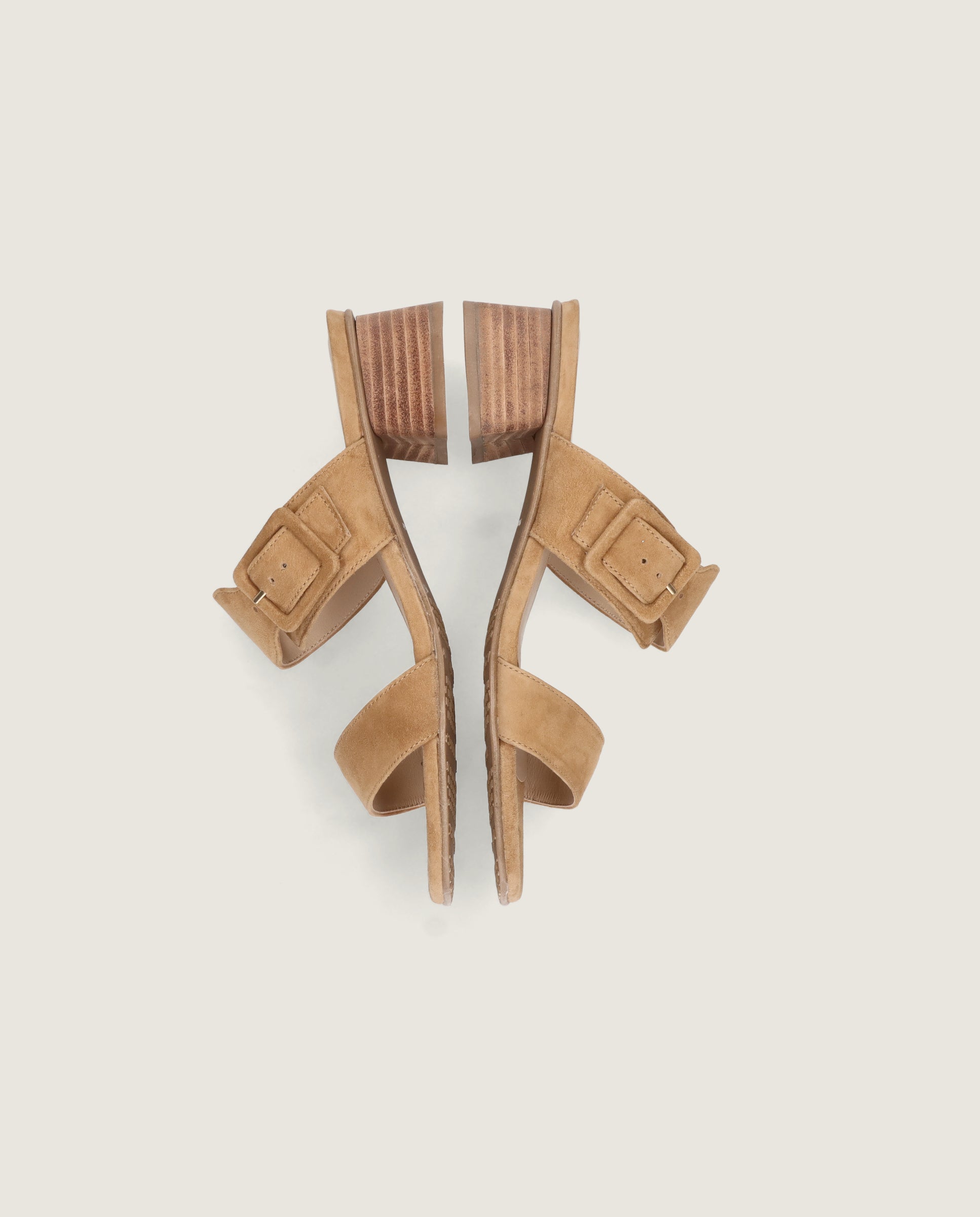 Cannes Sandal in tan colour suede