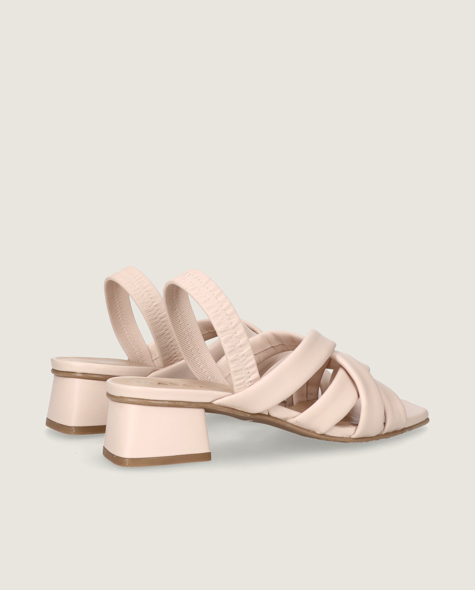 Cannes Sandal in makeup pink leather