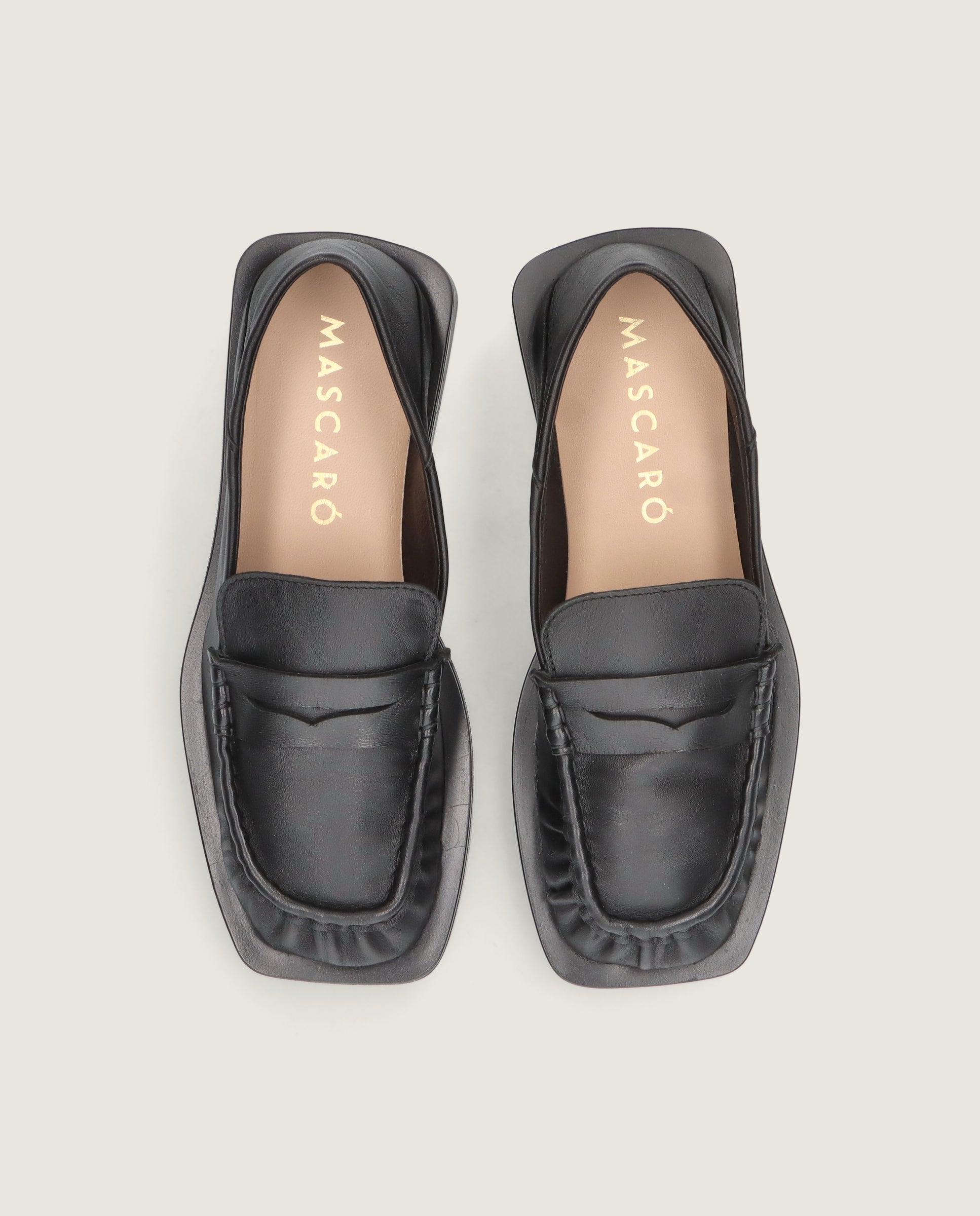 Loafers Amara Negros Piel