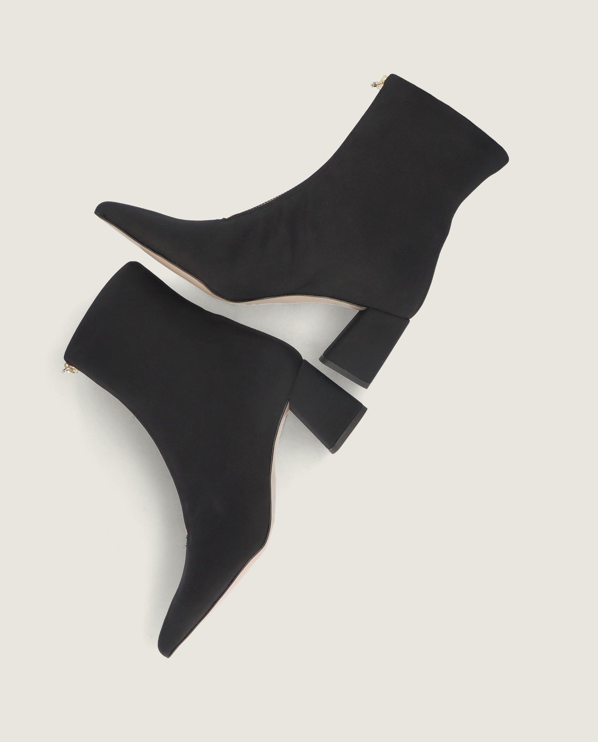 Botines Noa Negros Tejidos