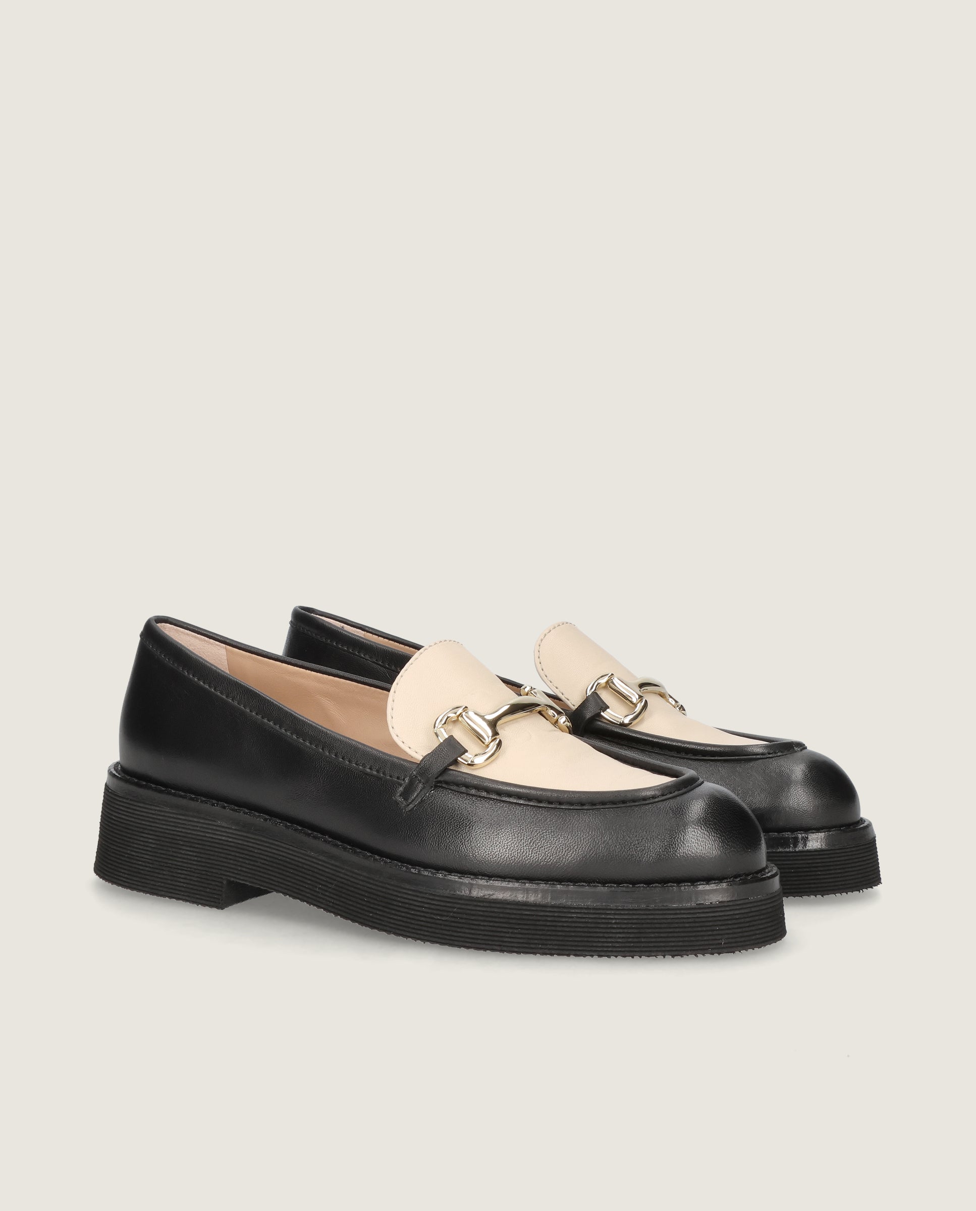 Imagen de Loafers Terry Negros Piel por Mascaro