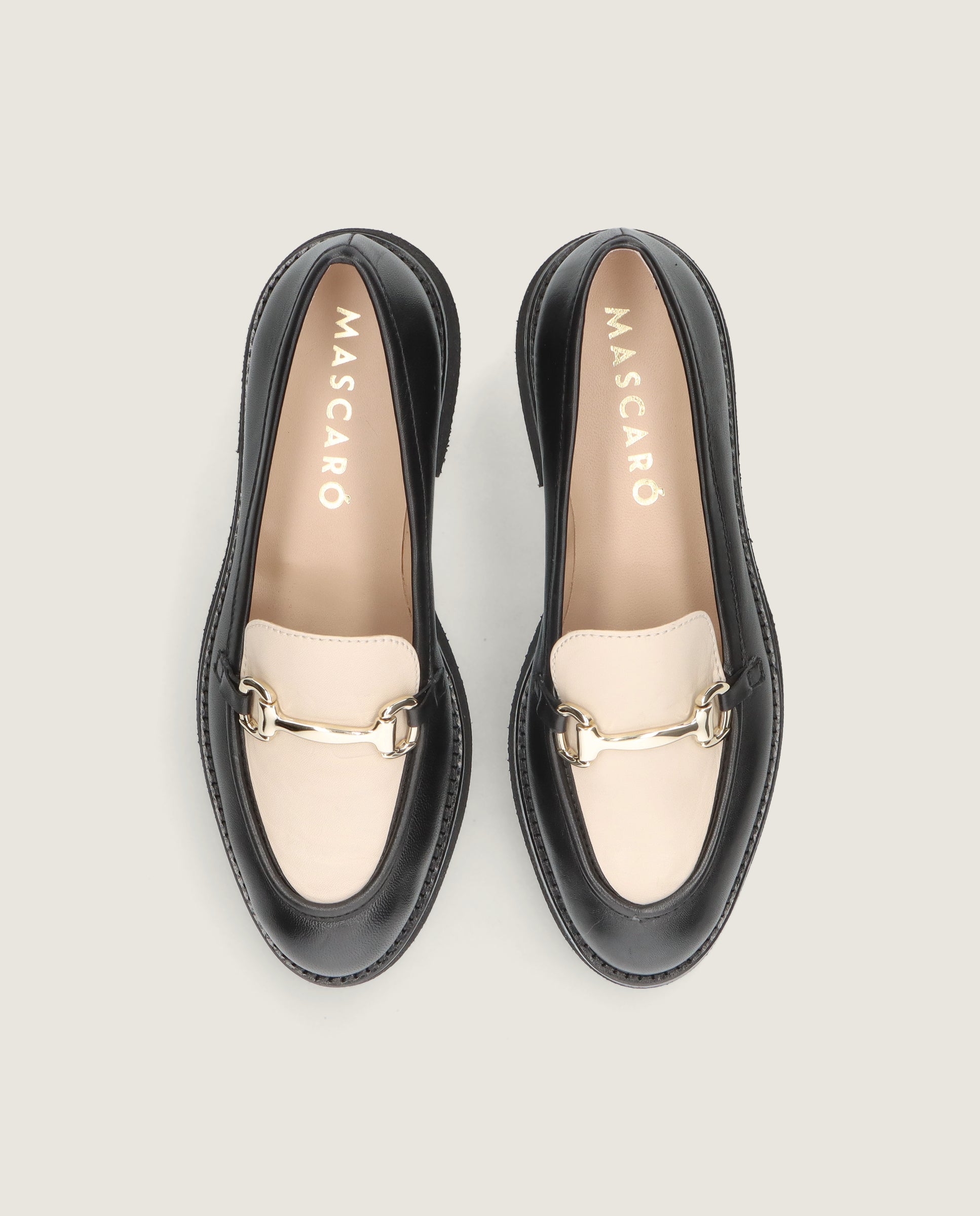 Vista alternativa de Loafers Terry Negros Piel por Mascaro