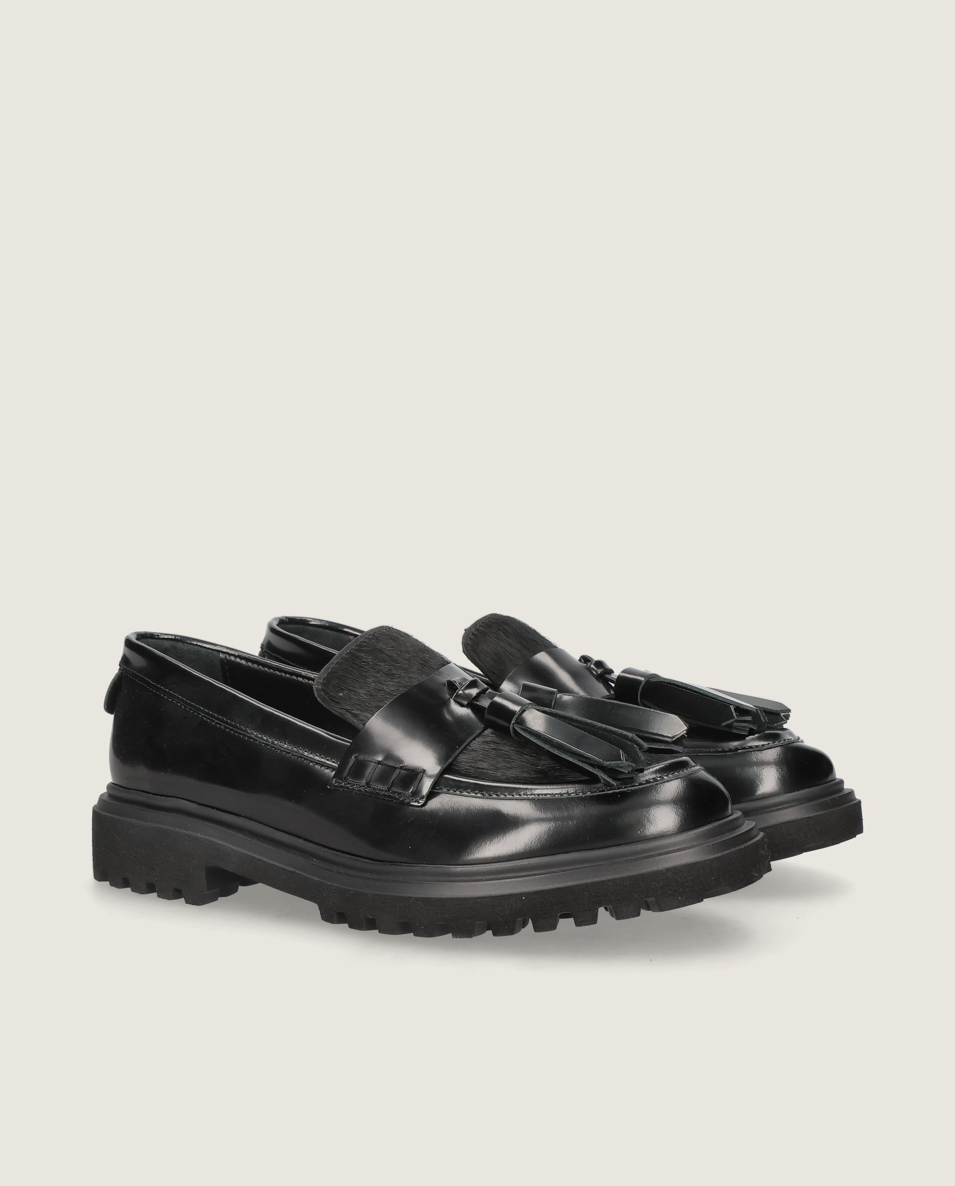 Loafers Dora Negros Piel