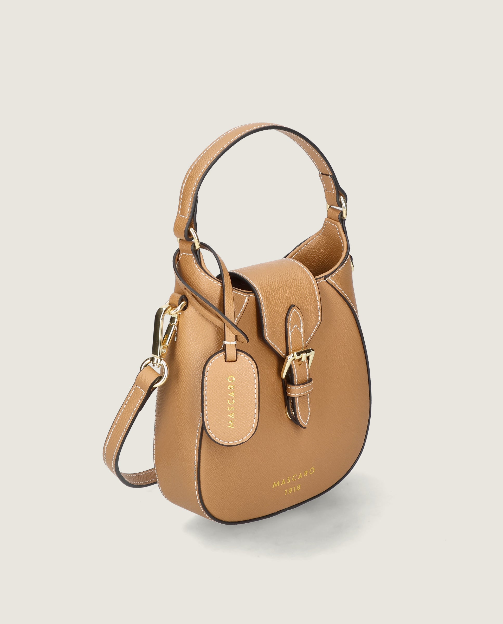 Vista alternativa de Bolso Mini Estribo en piel marrón por Mascaro